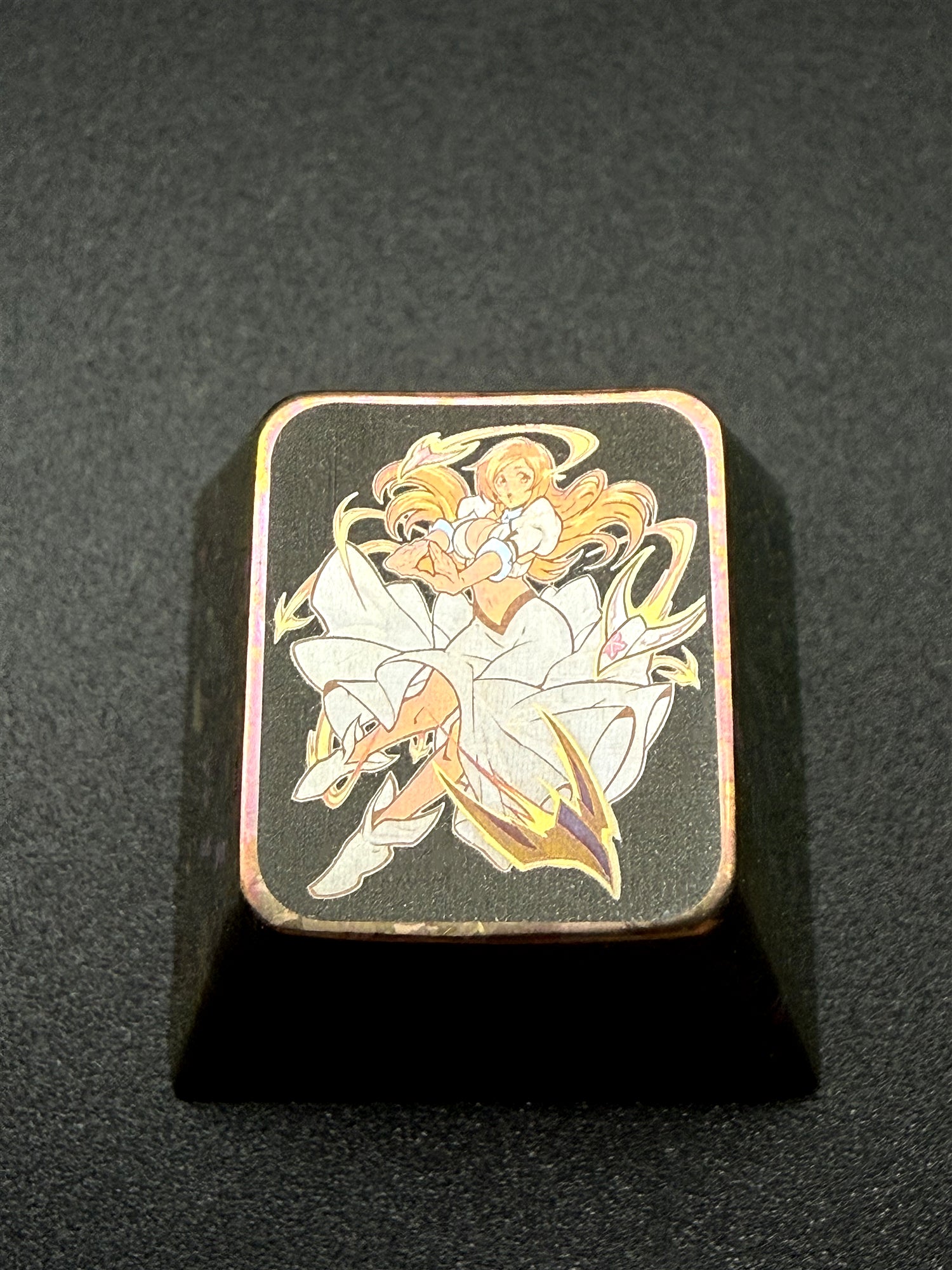 BLEACH，Inoue Orihime/Shihouin Yoruichi 1U titanium alloy metal personalized keycaps, anime and game character peripheral products, decorative keycaps.