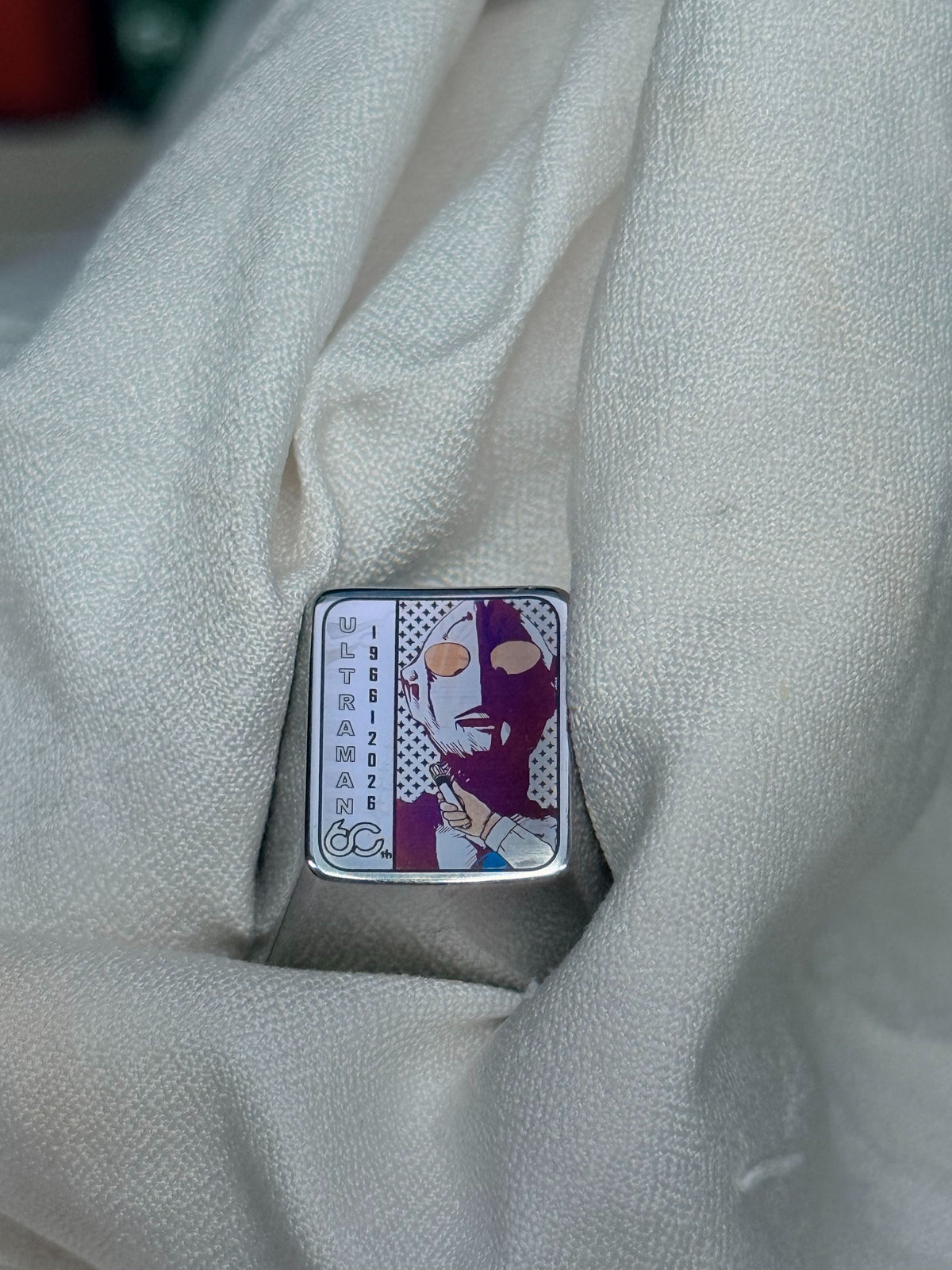 60th Anniversary First Generation Ultraman, 1 U titanium alloy metal personalized keycaps, anime and game character peripheral products, decorative keycaps.