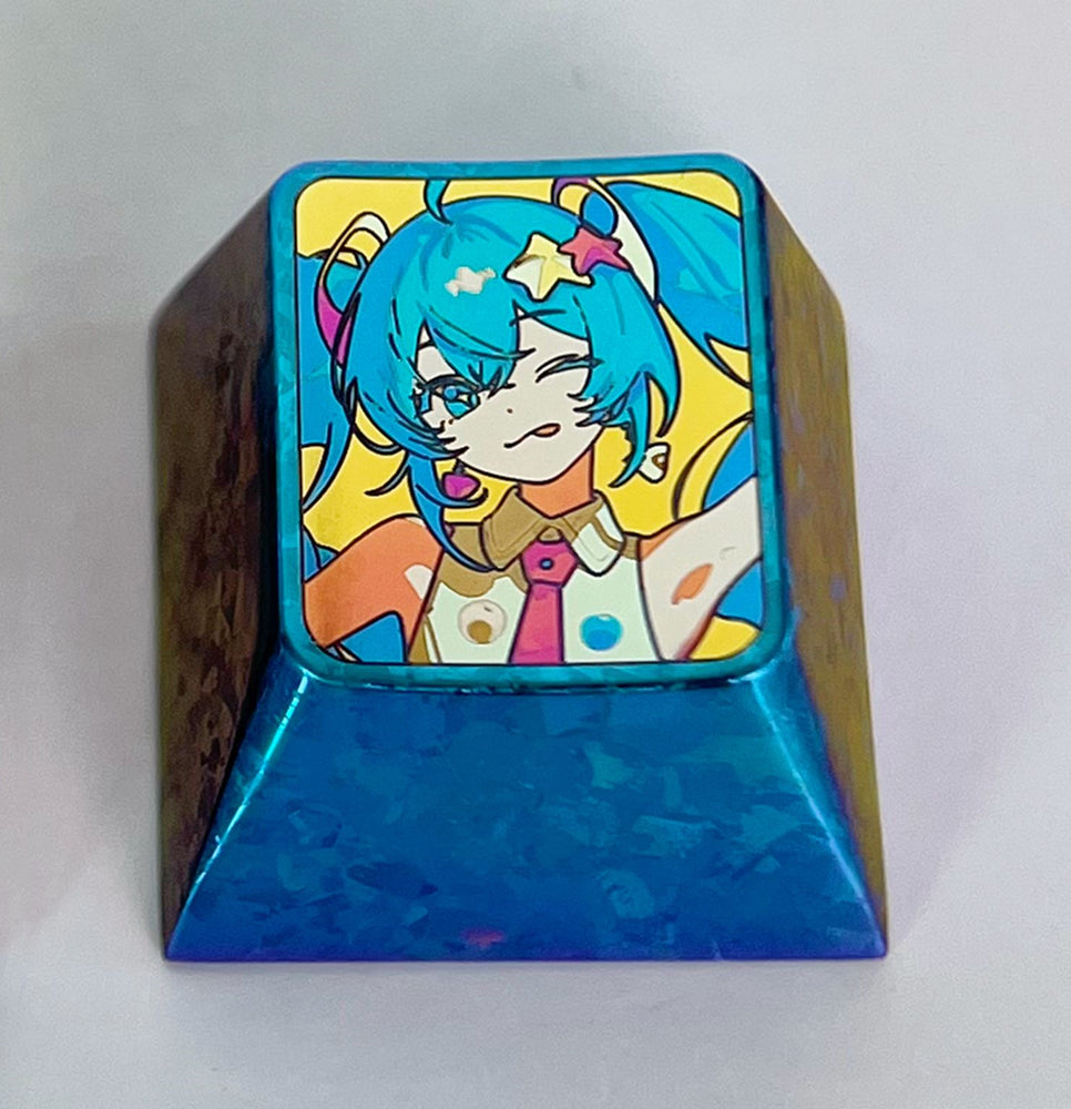 Hatsune Miku cute expression, colored titanium alloy 1U carved key cap, personalized key cap