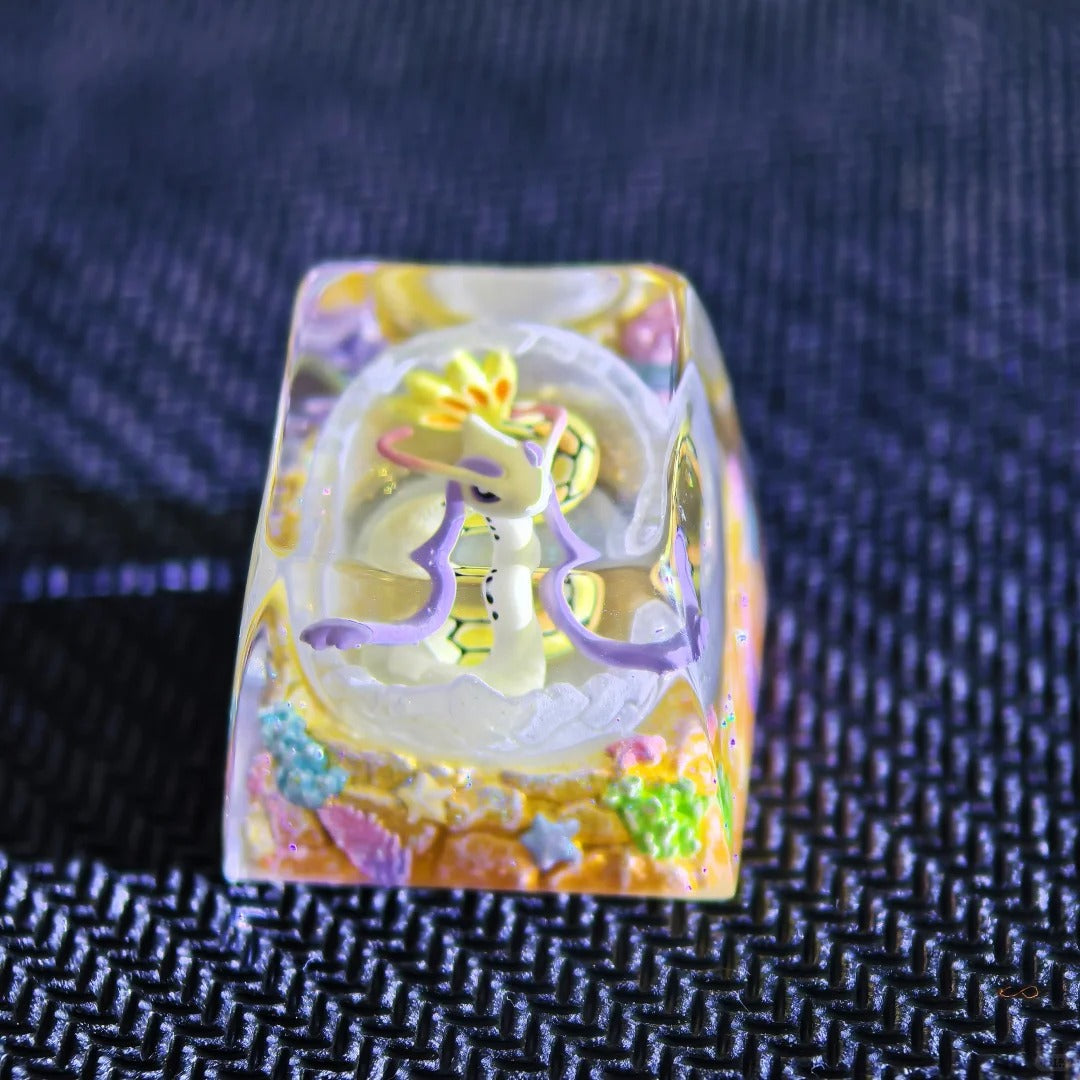 Pok é  mon, Milotic theme coating and sealing design, Crystal Resin Personalized Keycaps, Anime Game Culture Creative Resin Keycaps, Mechanical Keyboard Art Decorative Keycaps