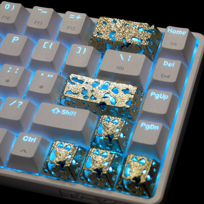 Hollow corrosion design, metal copper personalized keycaps, non-ferrous metal creative mechanical keyboard keycaps, computer desktop with decorative keycaps