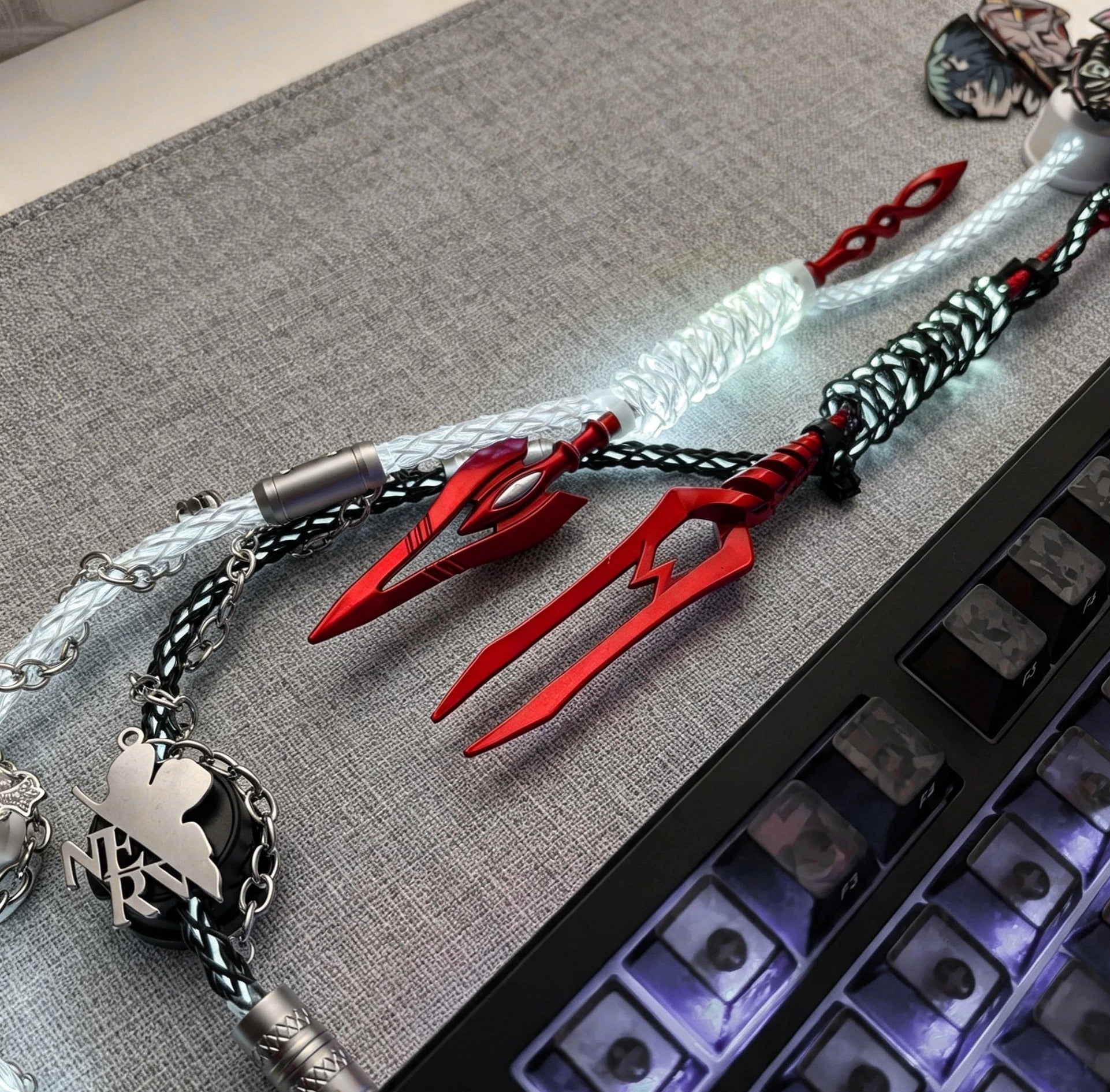 EVA theme, Spear of Cassius/Spear of Longinus winding device, keyboard cable 8K keyboard custom data cable, single crystal copper aviation plug data cable