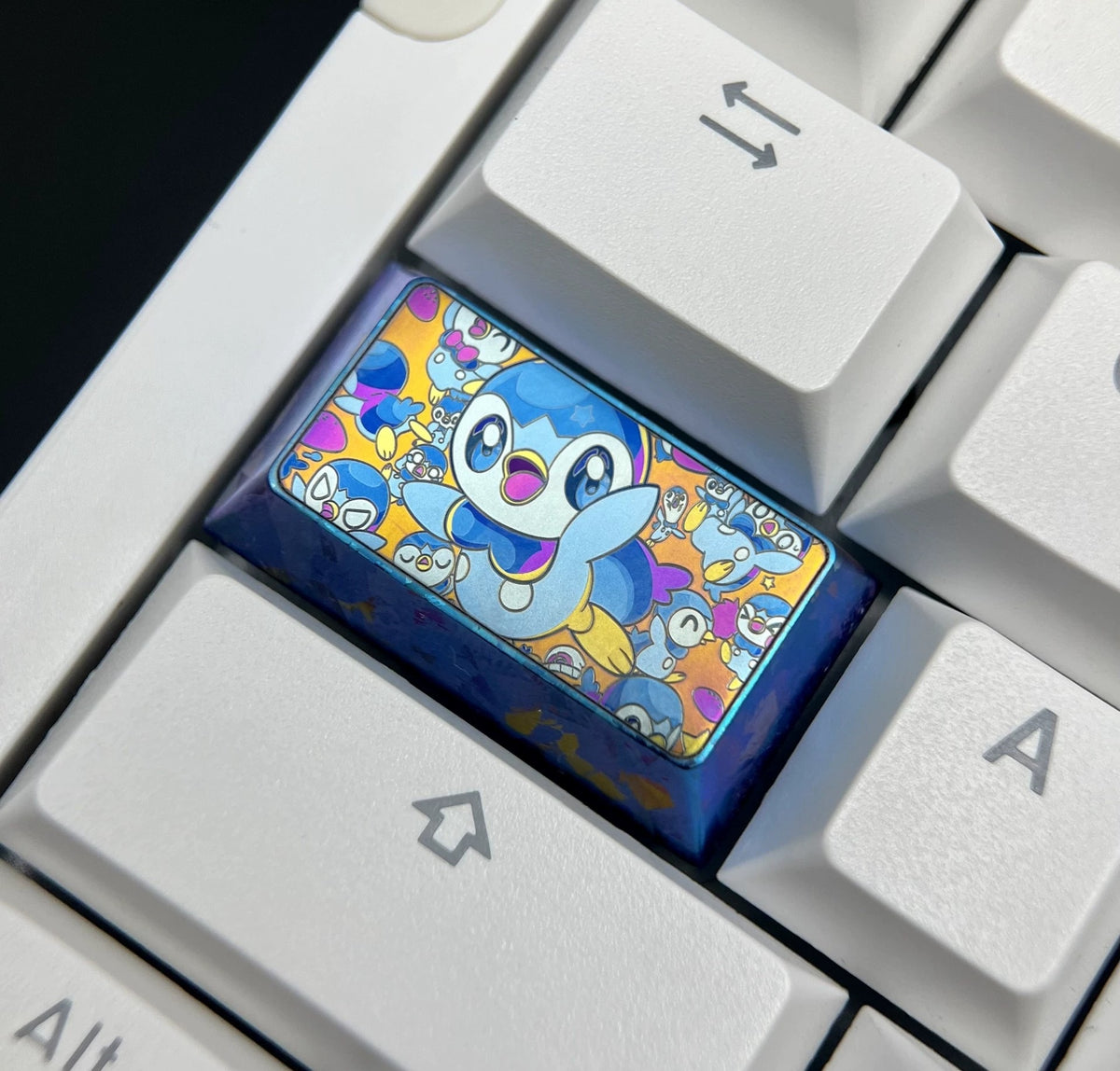 Pok é mon, Piplup 1.5 U/1.75U titanium alloy personalized keycaps, mechanical keyboard metal decorative keycaps, anime and game culture peripheral keycaps