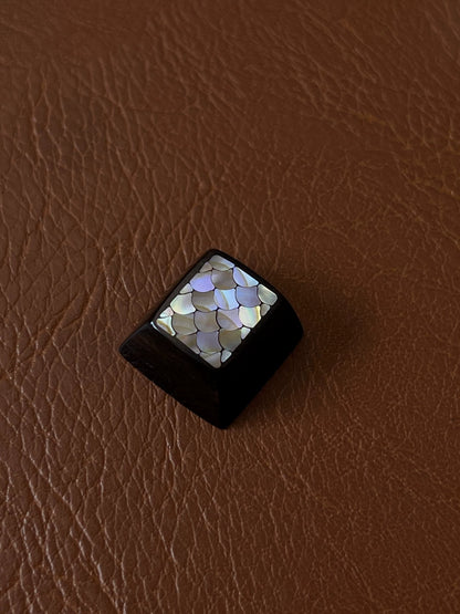 Purple sandalwood inlaid shell keycaps, 1U  handmade customized personalized keycaps, simple cultural and creative colorful pearl shells+wooden keycaps, mechanical keyboard art decoration keycaps