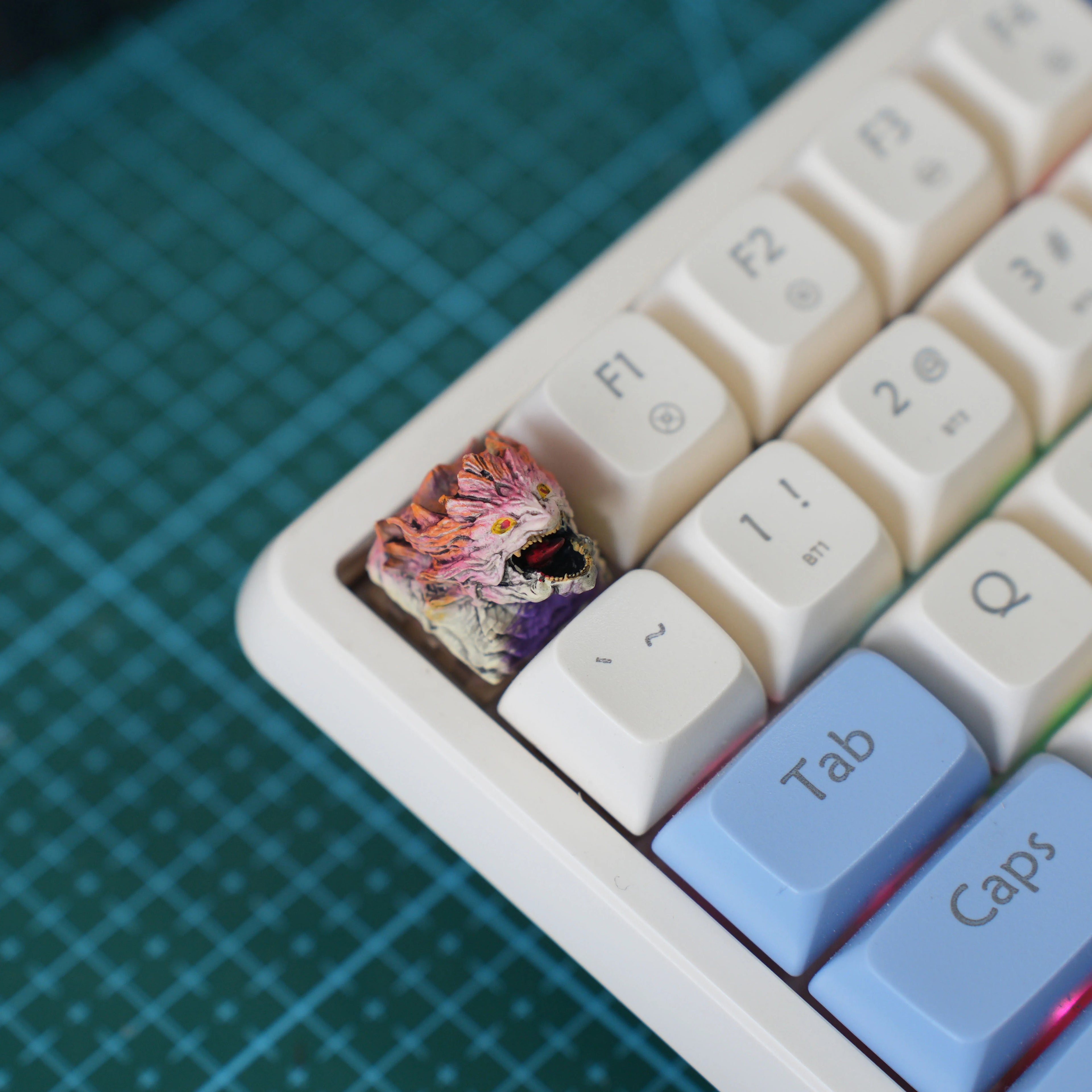 Monster Hunter themed resin personalized keycaps, coated resin mechanical keyboard decorative keycaps