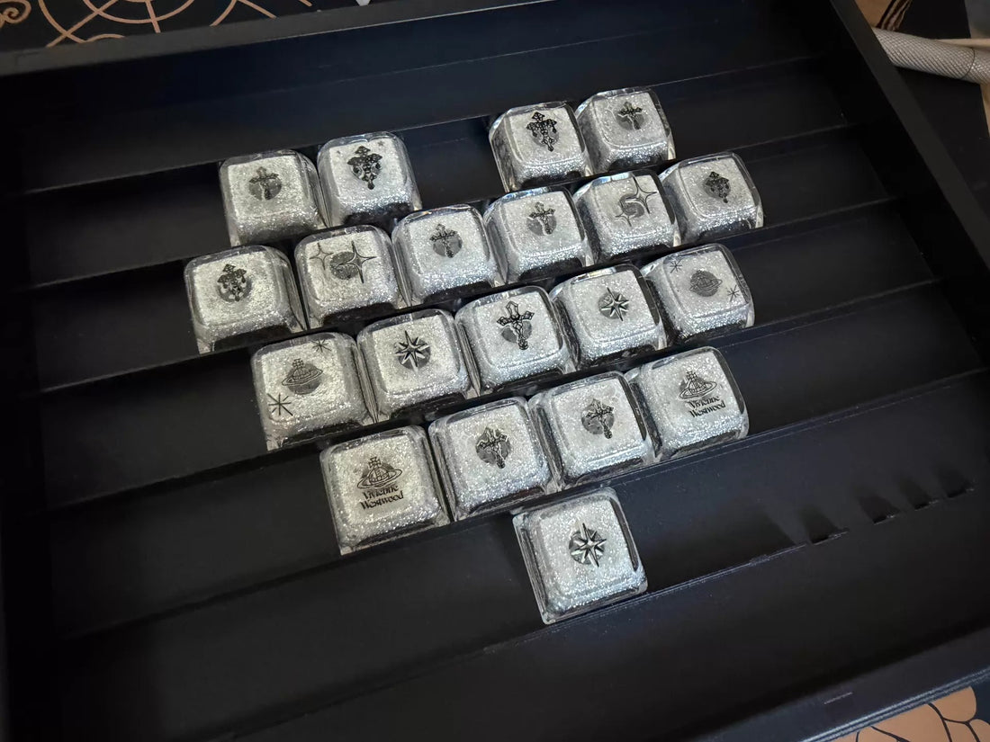 Gothic style, crystal resin personalized keycap heart-shaped set, mechanical keyboard replaceable keycaps, artistic decorative keycaps