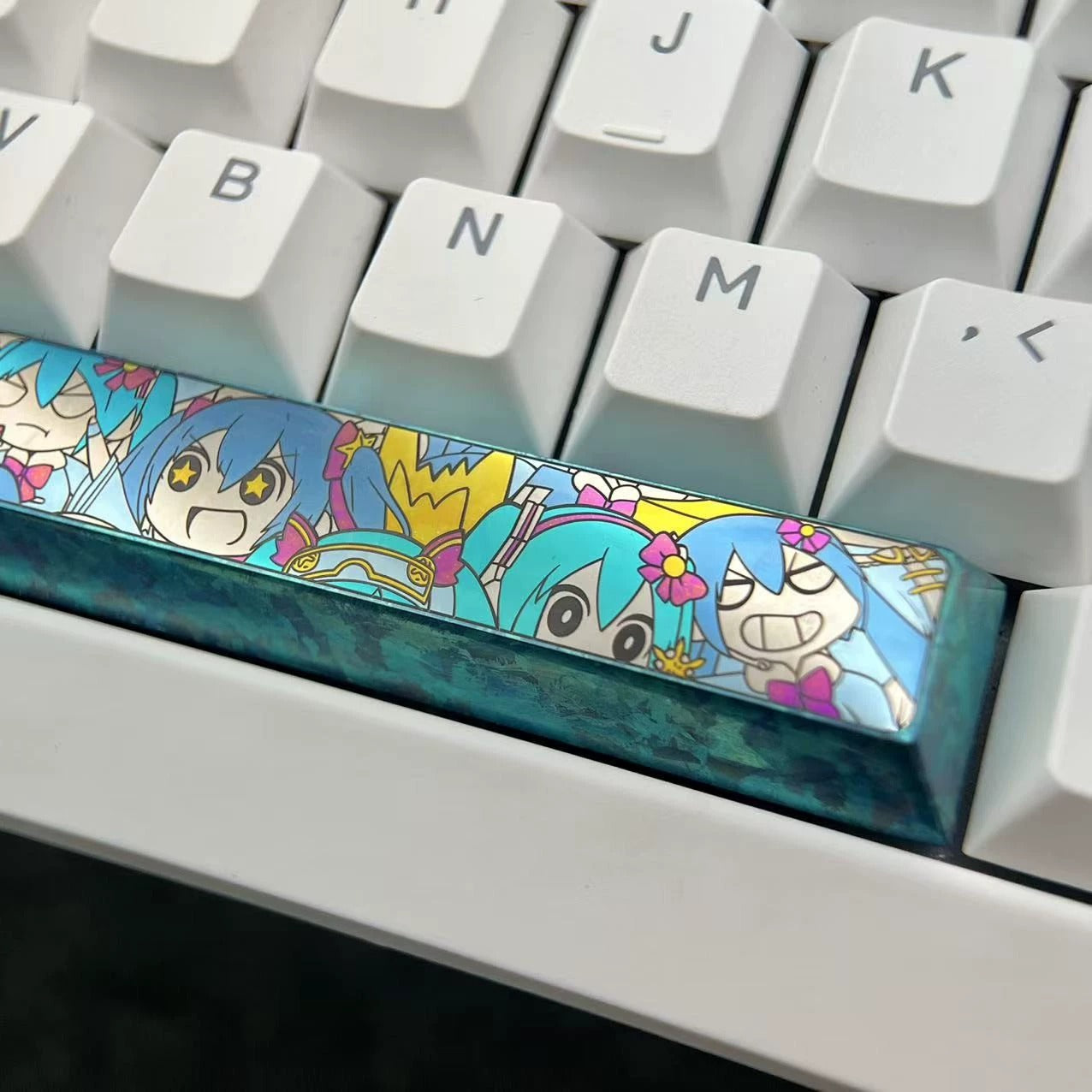 Hatsune Miku, titanium alloy 6.25U space bar, cartoon music icon image design creative key cap, mechanical keyboard decorative key cap