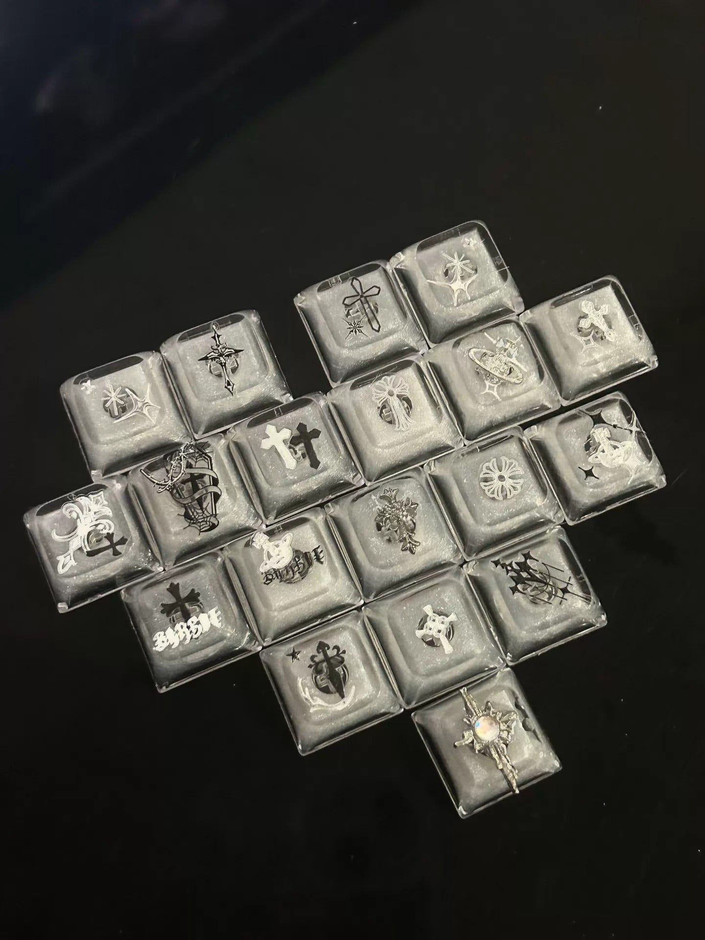 Gothic style, CH crystal resin added keycaps, mechanical keyboard decorated with personalized keycaps