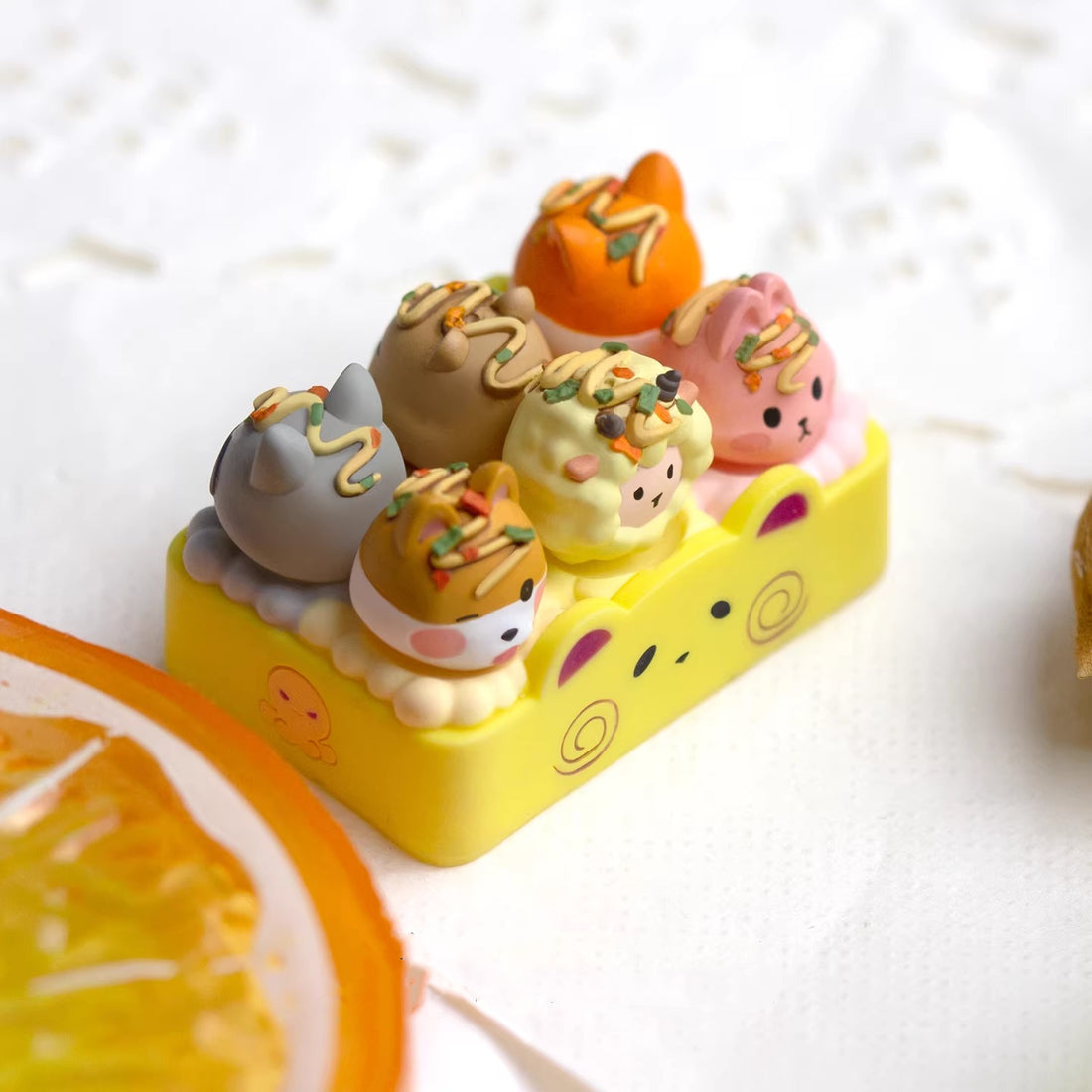 Original design, multi-color resin molded 1.5U, Takoyaki personalized keycap, handmade craftsman decorative keycap