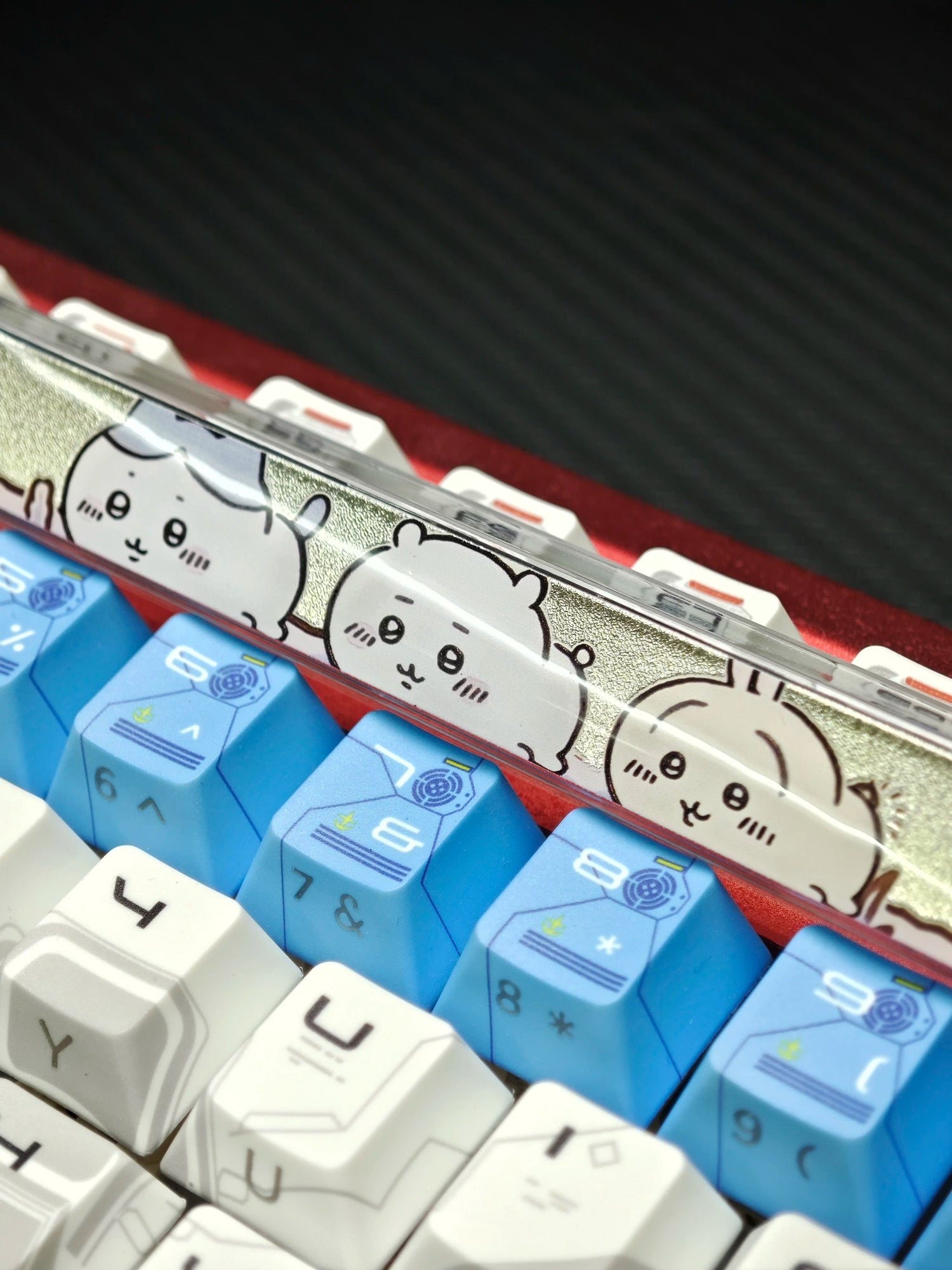 Chiikawa theme, 6.25U spacebar, PC crystal resin gilded personalized keycaps, anime creative cultural peripheral products, decorative keycaps