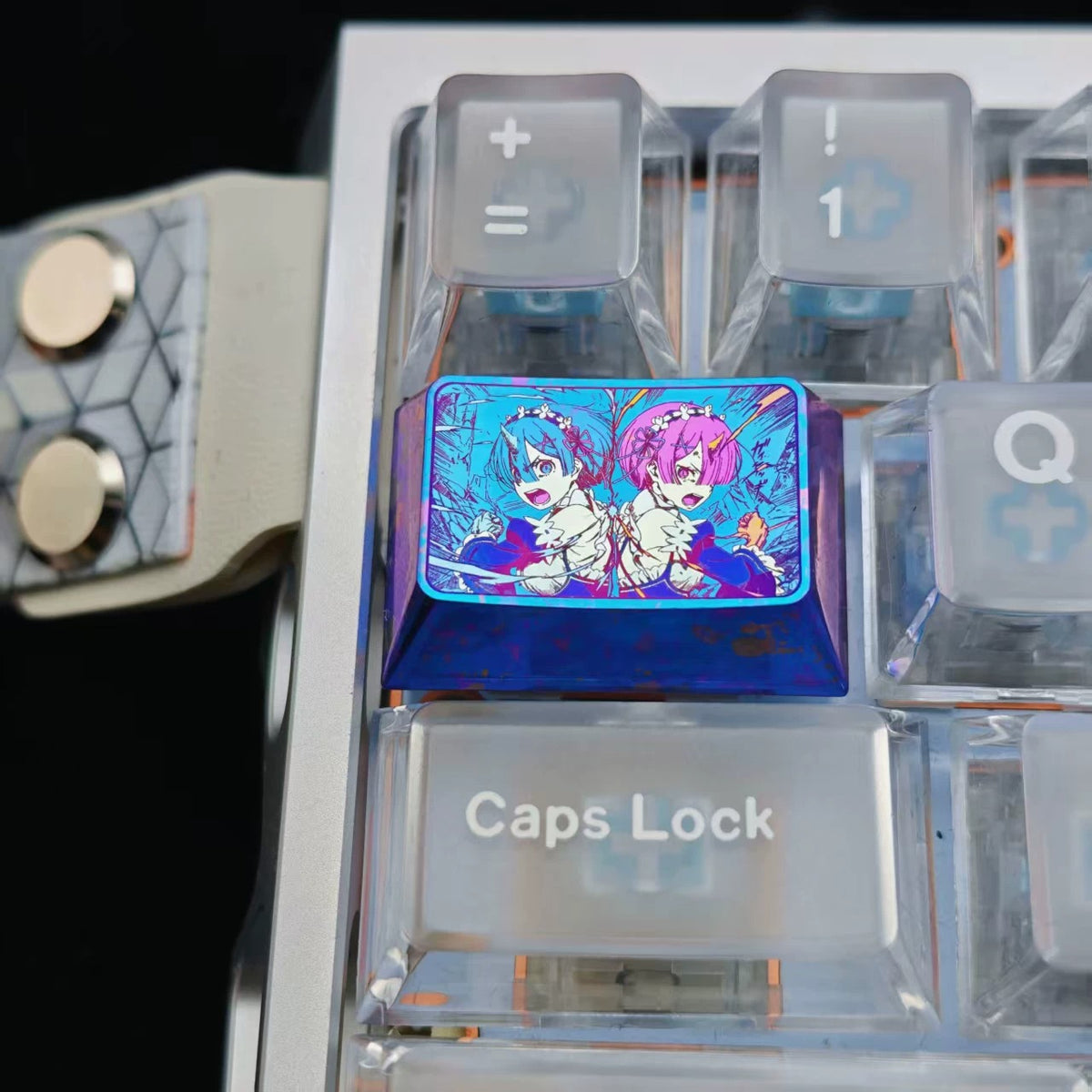 Re:Life in a different world from zero，1.5 U titanium alloy personalized keycaps, mechanical keyboard metal decorative keycaps, anime and game culture peripheral keycaps