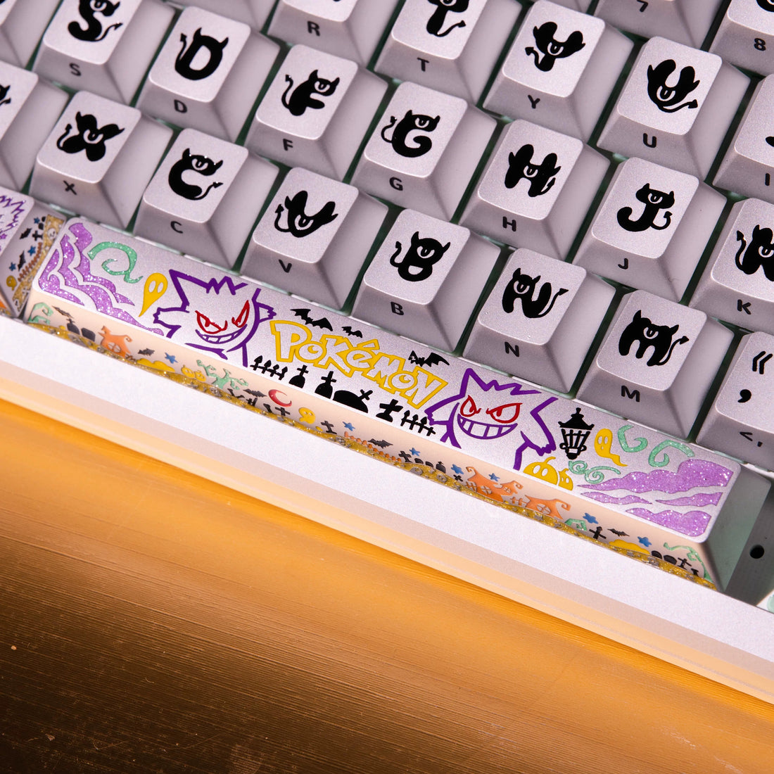 Pok é mon series,gengar themed design, keycaps made of aluminum alloy material CNC integrated precision machining personalized keycaps, mechanical keyboard decorative keycaps