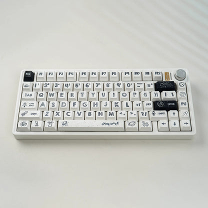 White astronaut theme, space UFO creative design big characters PBT material personalized keycap set, creative decorative keycap set, compatible with 61/64/68/75/84/87/104 mechanical keyboard replacement keycap