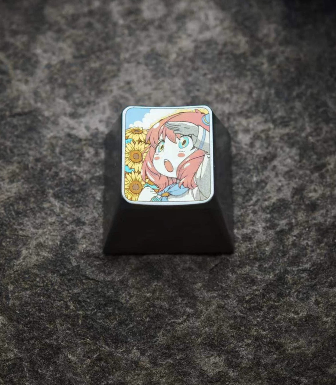 SPY × FAMILY, Anya Forger, 1U titanium alloy personalized keycaps, anime and game culture creative metal decorative keycaps, mechanical keycap art secondary creation keycaps