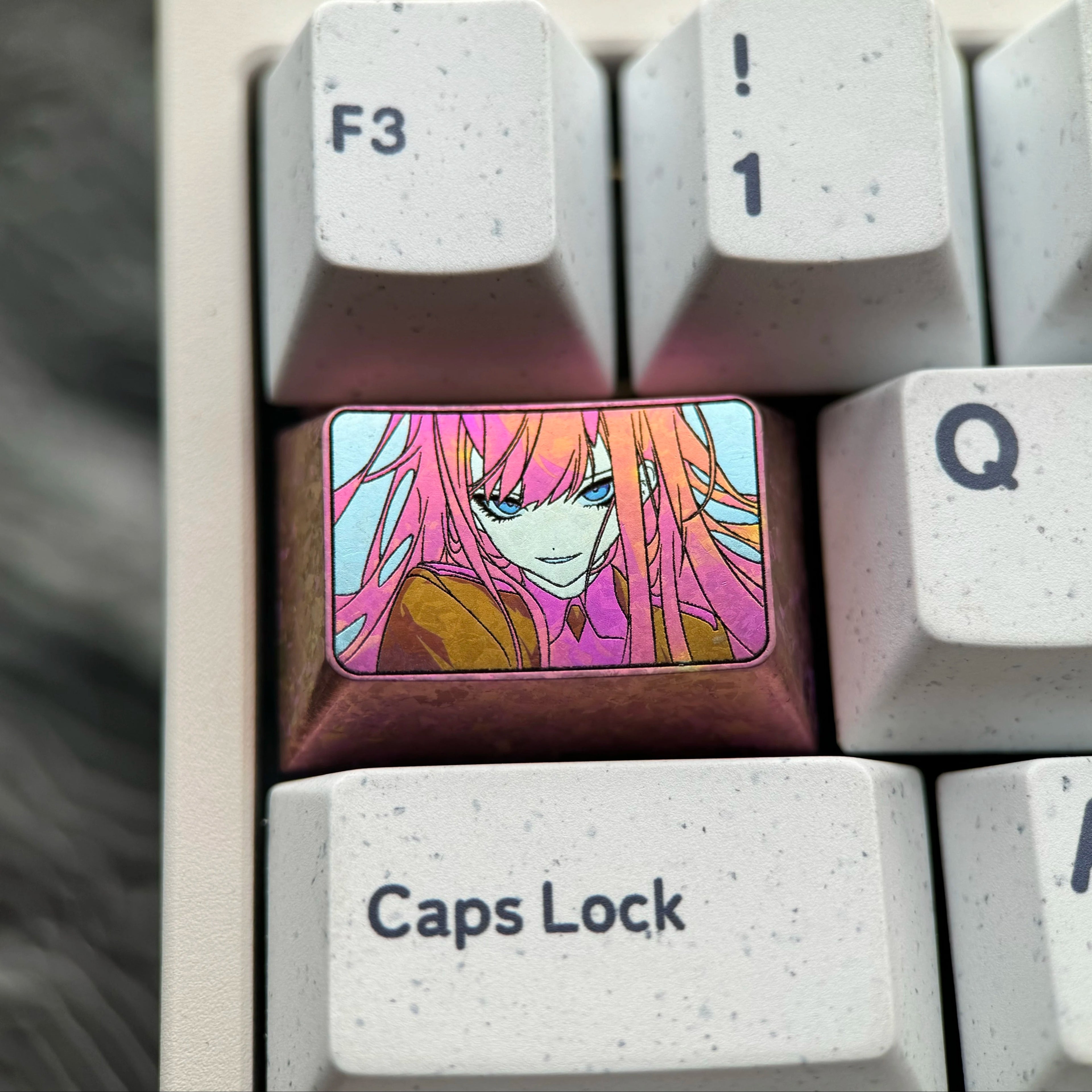 DARLING in the FRANXX ， 02 Theme, 1.5U titanium alloy decorative keycaps, metal carved personalized keycaps
