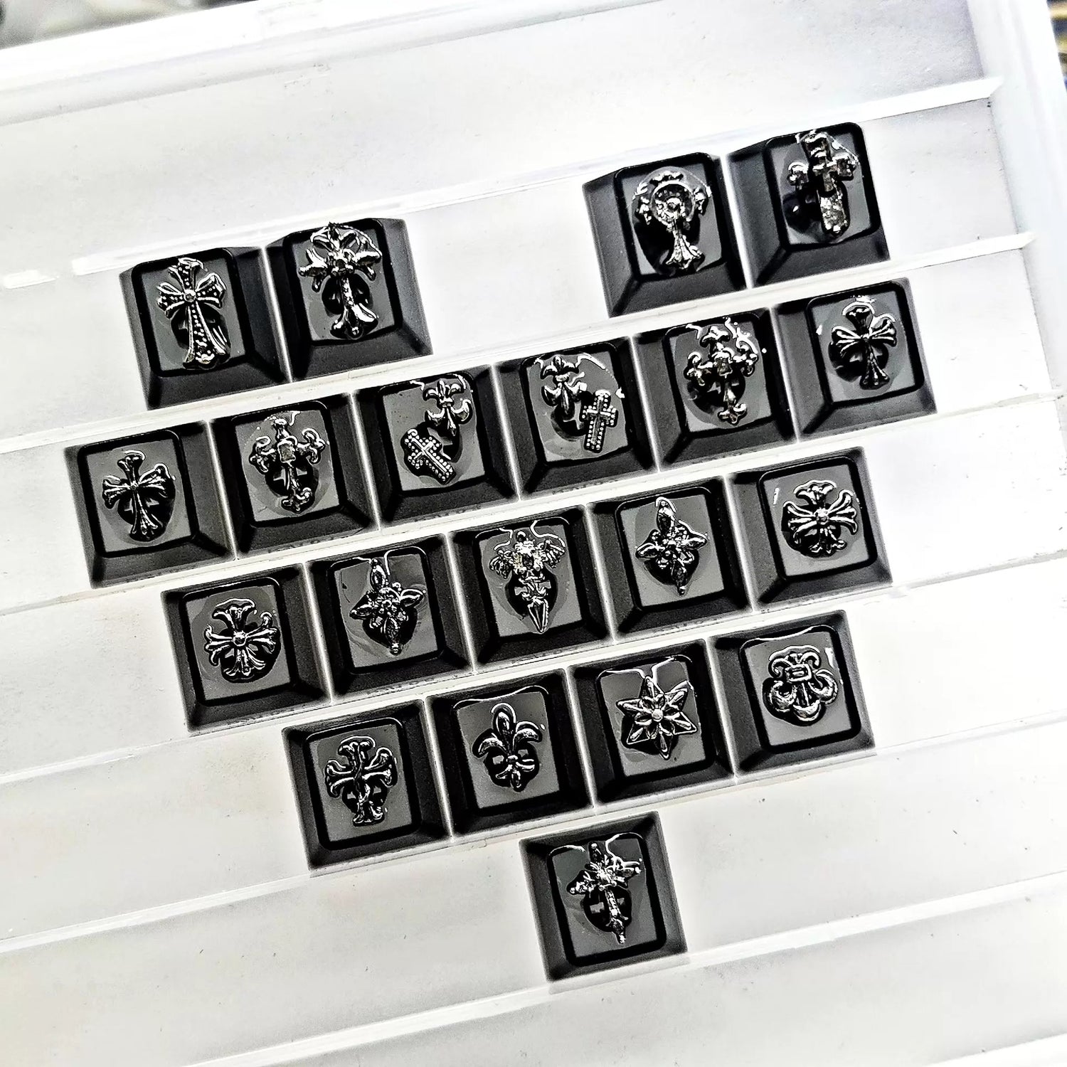 Gothic style, CH crystal resin added keycaps, mechanical keyboard decorated with personalized keycaps