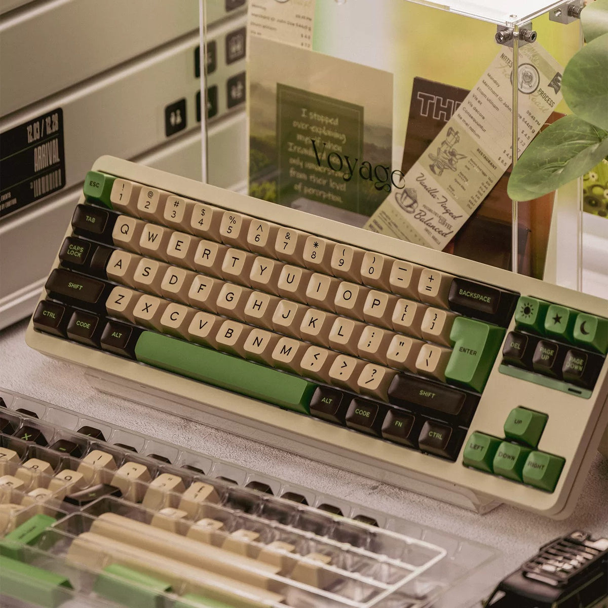 Star Wars, Yoda themed color scheme, ABS two-color injection molding material personalized keycaps, mechanical keyboard replacement keycap set, Daily creative keycap matching, compatible with 61/64/68/75/84/87/104 Key Mechanical Keyboard Keycap Set