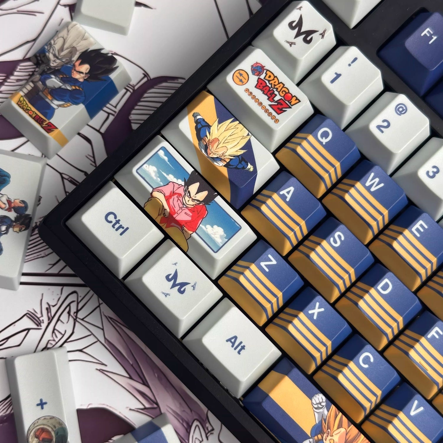 Dragon Ball series, Son Goku/Vegeta IV/Frieza, PBT material personalized keycap set, anime and game cultural and creative decorative keycap set, compatible with 61/64/68/75/84/87/104 mechanical keyboards