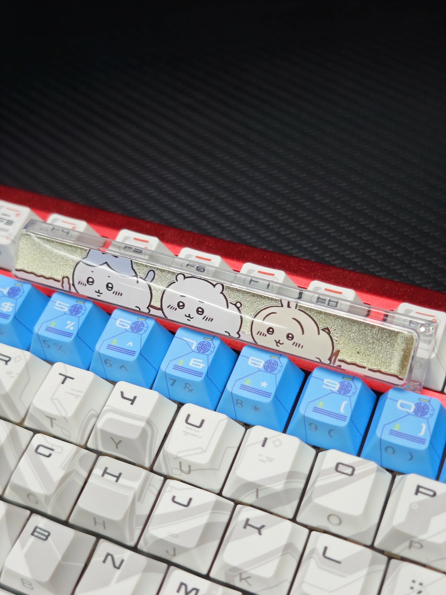 Chiikawa theme, 6.25U spacebar, PC crystal resin gilded personalized keycaps, anime creative cultural peripheral products, decorative keycaps