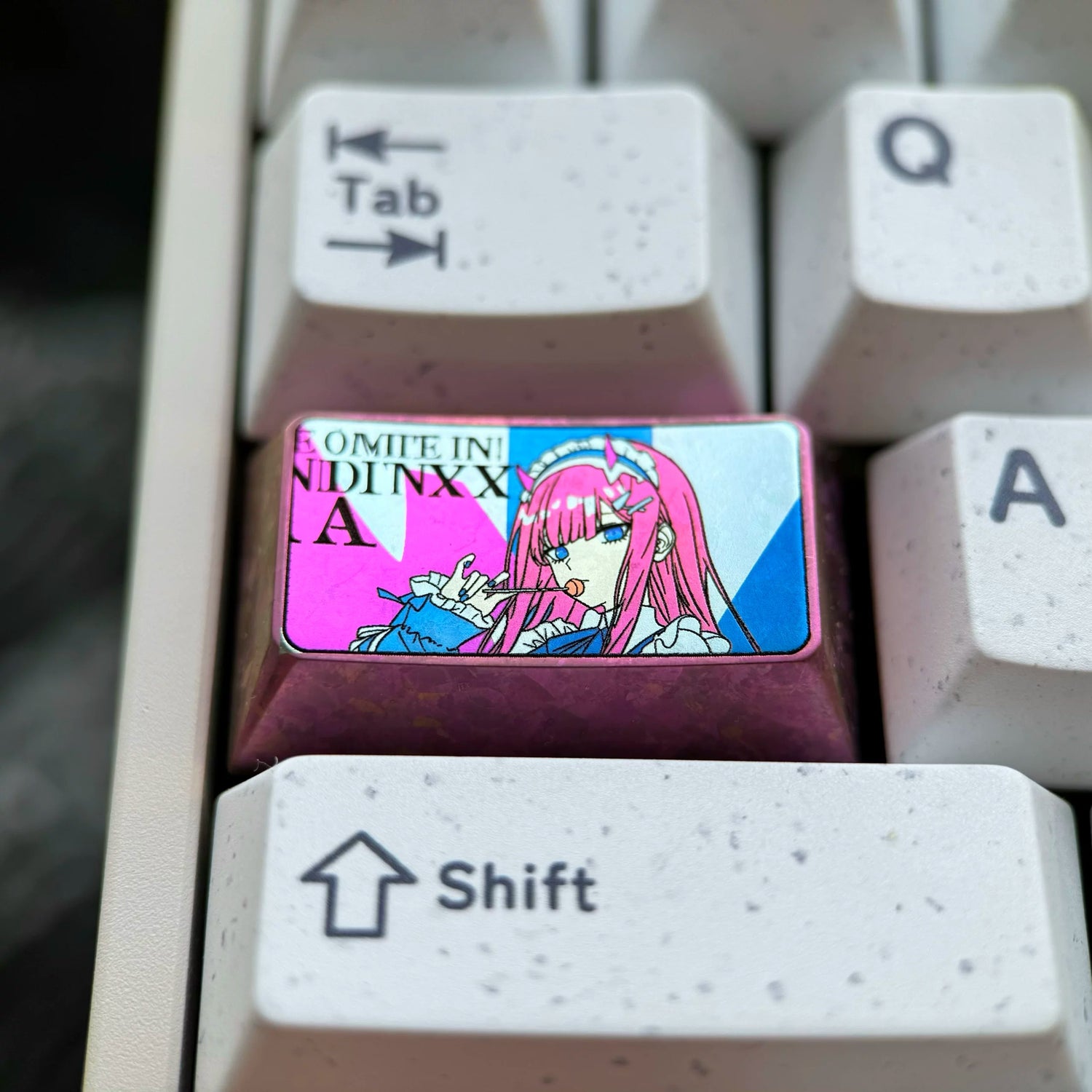 DARLING in the FRANXX, Zero Two 1.75U titanium alloy personalized keycaps, anime, gaming, cultural and creative mechanical keyboard decorative keycaps