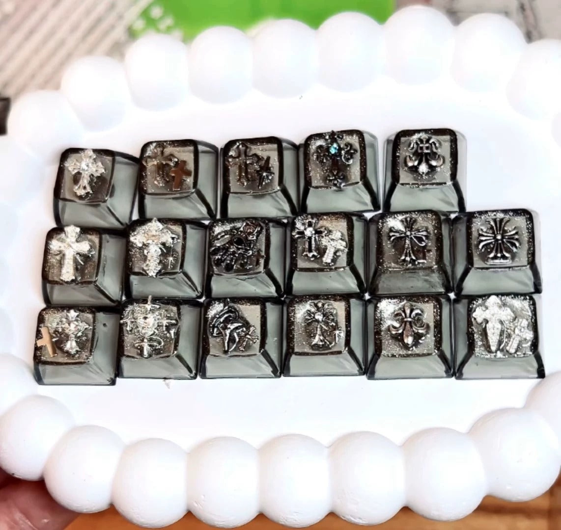 Gothic style, CH crystal resin added keycaps, mechanical keyboard decorated with personalized keycaps