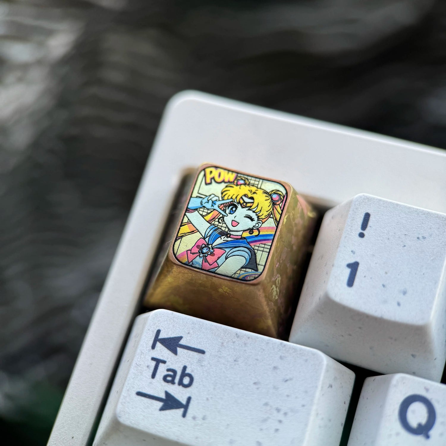 Sailor Moon series, Tsukino Usagi theme, 1U titanium alloy personalized keycaps, metal decorative keycaps, mechanical keyboards, artistic and creative keycaps