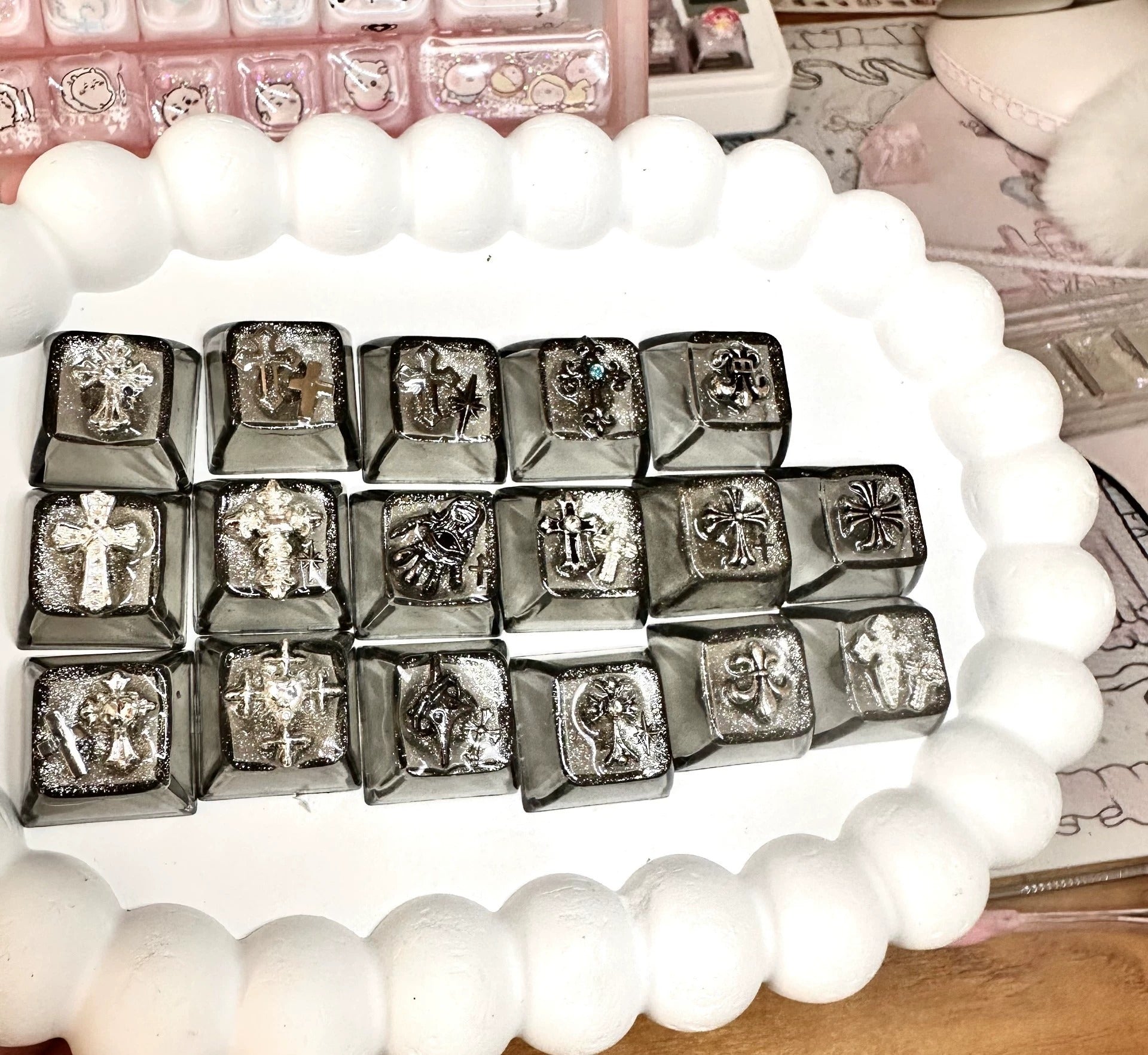 Gothic style, CH crystal resin added keycaps, mechanical keyboard decorated with personalized keycaps