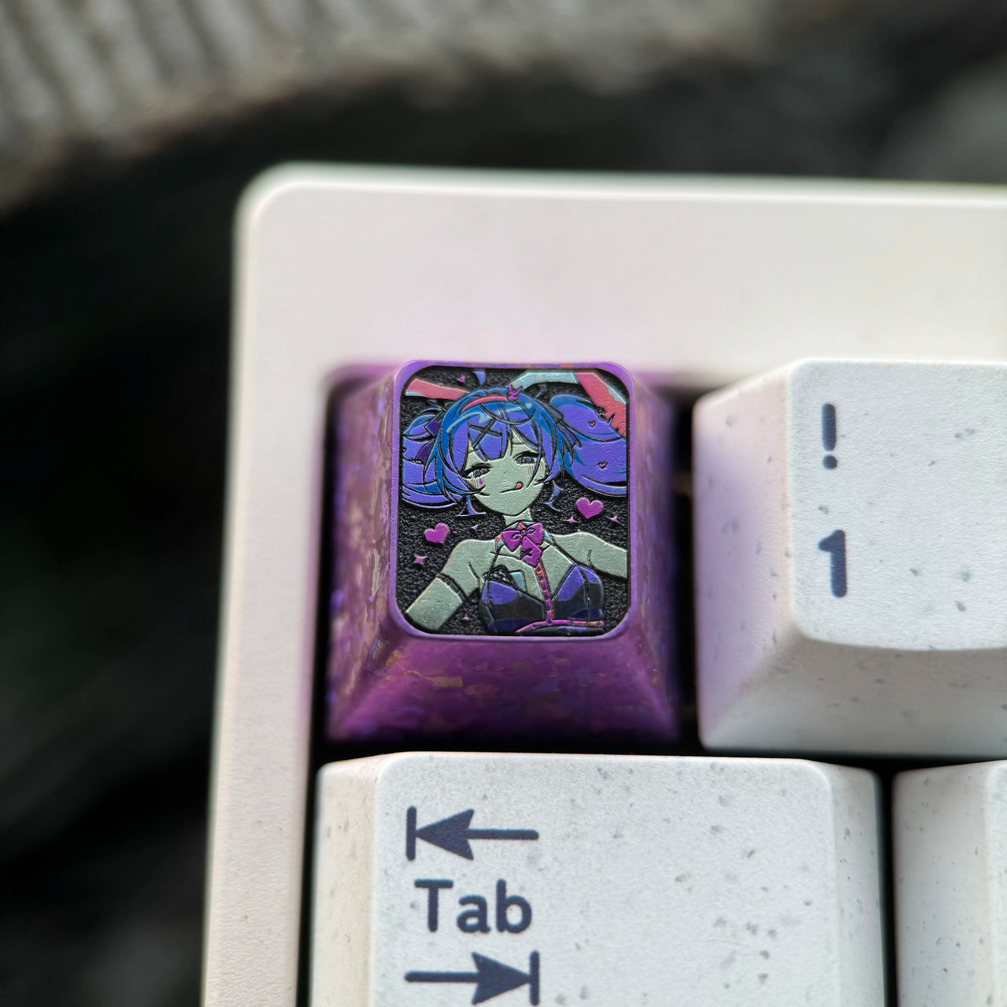 Rabbit Hole Theme, 1U Colorful Titanium Alloy Personalized Keycap, Music Idol Anime Game Culture Creative Metal Decorative Keycap