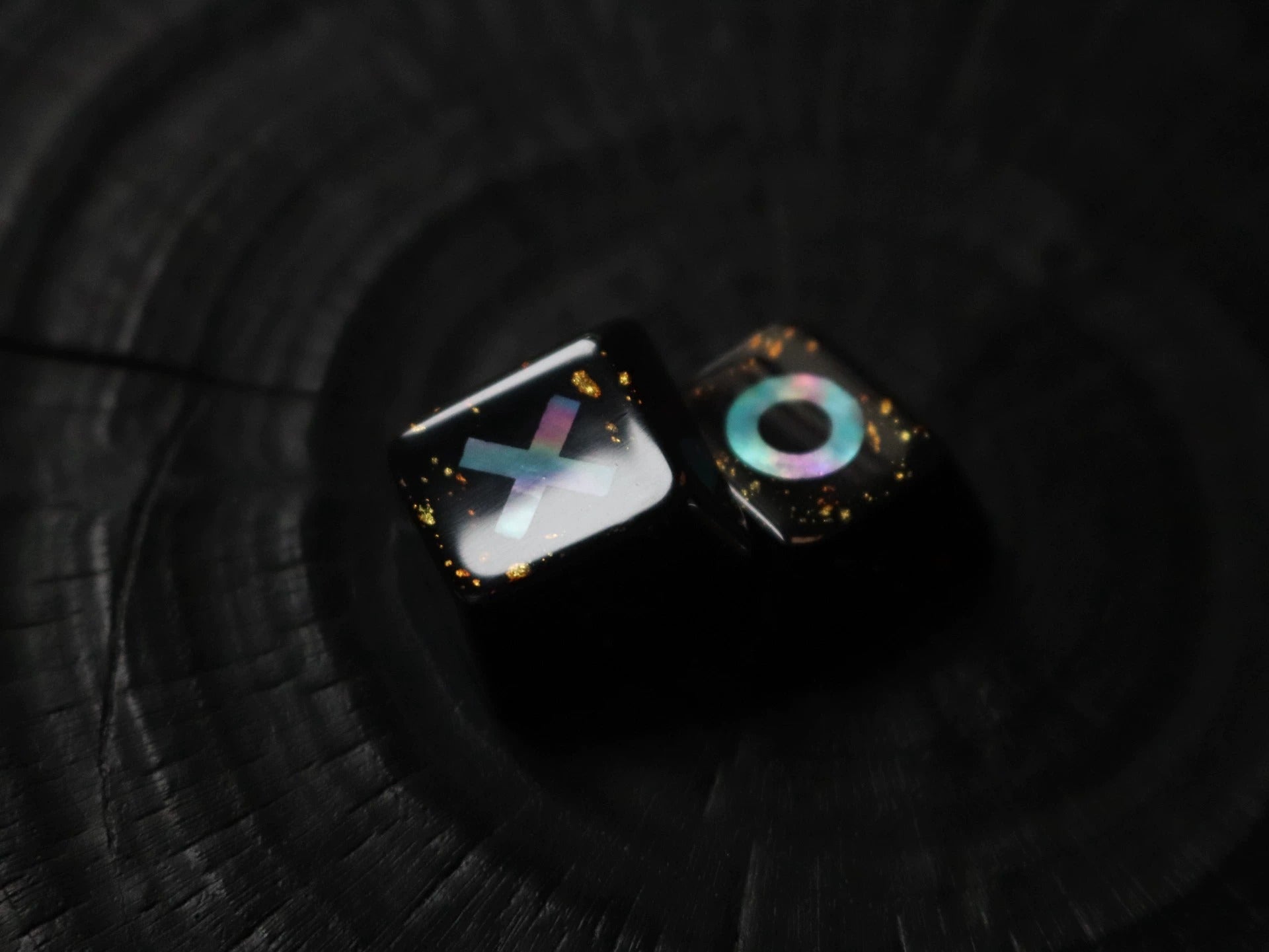 The traditional Lacquerware decoration technique,+mother of pearl inlay, set of 4, classic and stylish game console buttons, decorative keycaps with directional key combinations