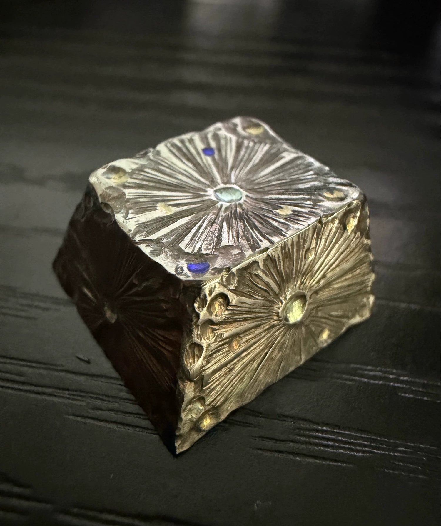 Hand carved titanium alloy meteorite craters, personalized titanium alloy keycaps, mechanical keyboard metal decorative keycaps