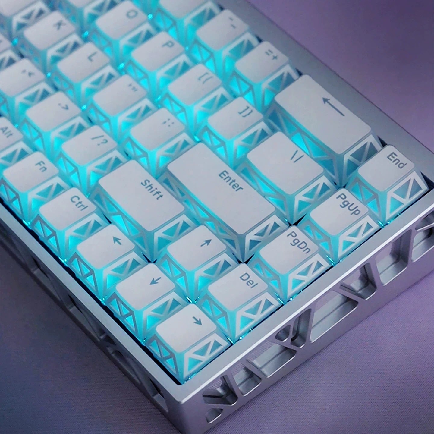 White translucent minimalist design keycap folding shadow, 4-sided hollow translucent front engraving customized keyboard PC+PBT compatible with 61/64/68/75/84/87/104 mechanical keyboard