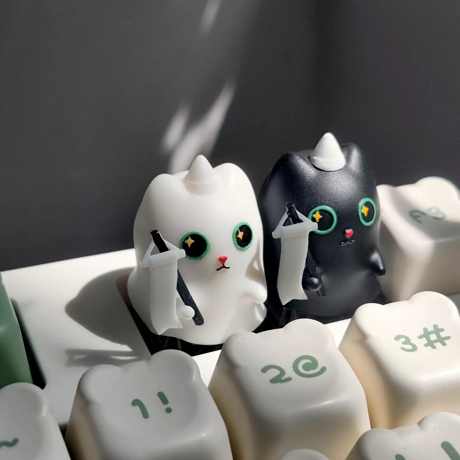Ghost Cat, multi-color resin molding, handmade personalized keycaps, cartoon cat image creative mechanical keyboard decoration keycaps