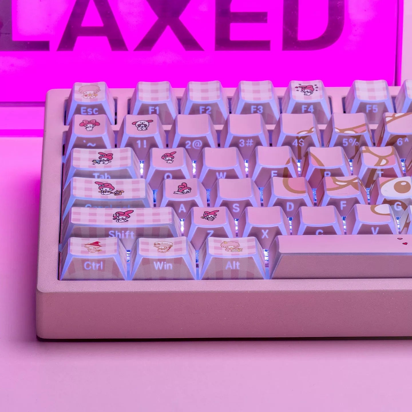 My Melody theme design personalized keycap set with folded edges, transparent side engraving, PBT material, heat sublimation process, original factory height mechanical keyboard decoration keycap set