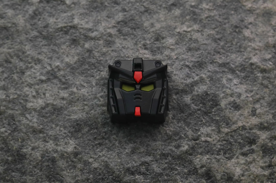 Mobile Suit Gundam， Aluminum alloy CNC personalized keycaps, metal anime decorative art keycaps