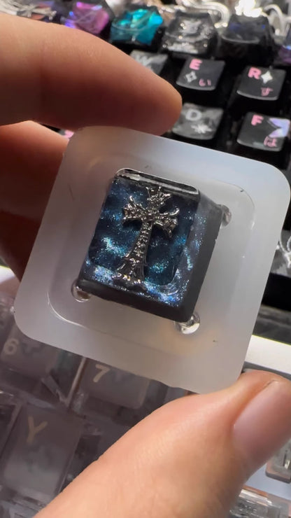 CH, Crystal drops of glue series, trendy fashion items, personalized keycaps, handmade keycaps