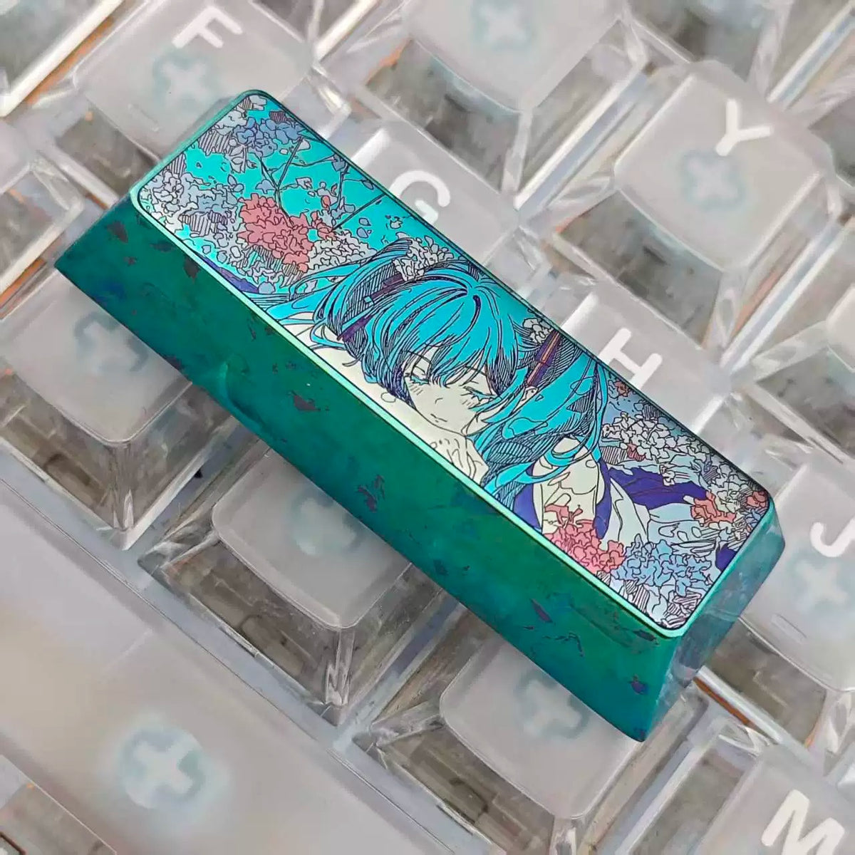 Hatsune Miku, 2.75 U shift,Titanium Alloy Custom Keycaps, suitable for anime, gaming, cultural and creative products, and mechanical keyboard decoration