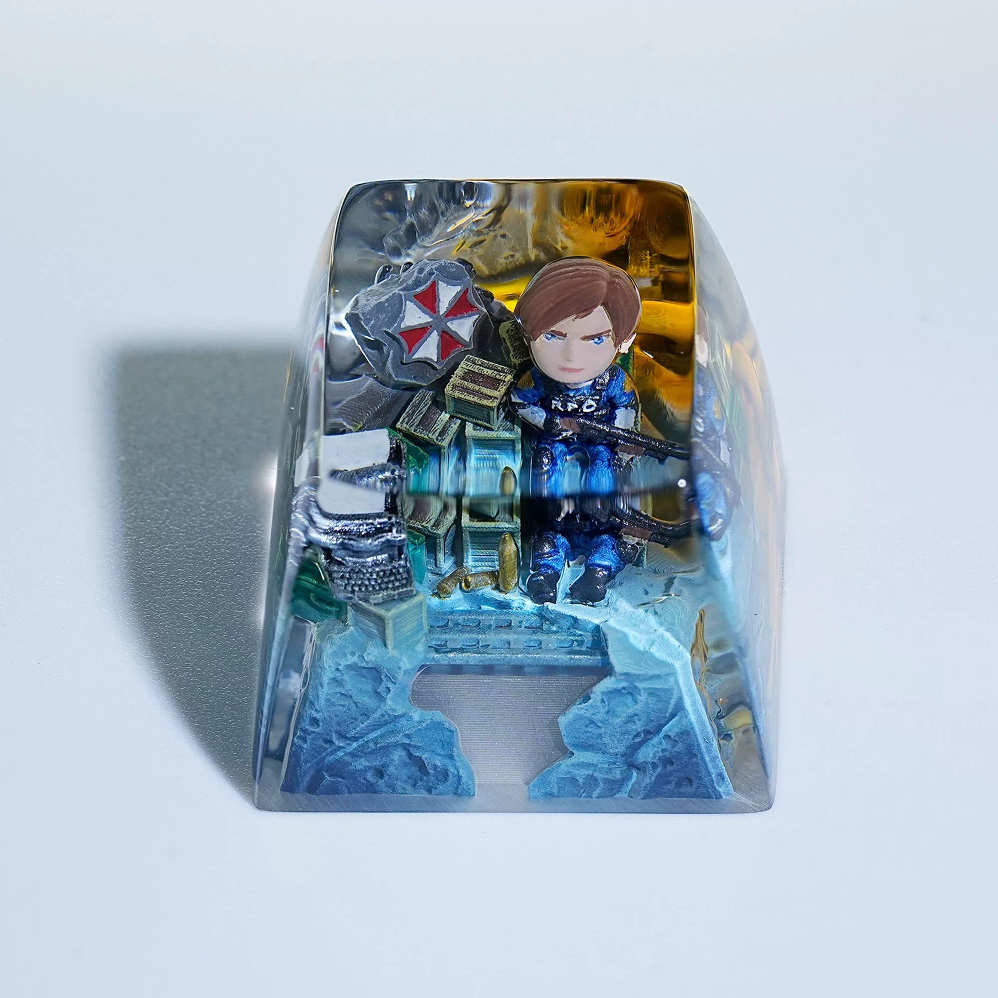 Resident Evil, Leon·Scott·Kennedy， Crystal resin personalized keycaps, anime and game cultural creative keycaps, mechanical keyboard artistic decorative keycaps