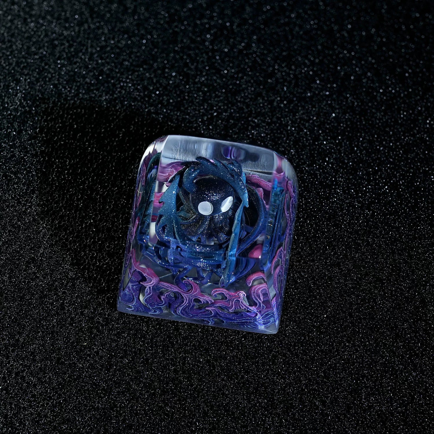 Hollow Knight Void Knight Personalized Transparent Crystal Resin Personalized Keycaps, Mechanical Keyboard Creative Decorative Keycaps Artissankeycaps