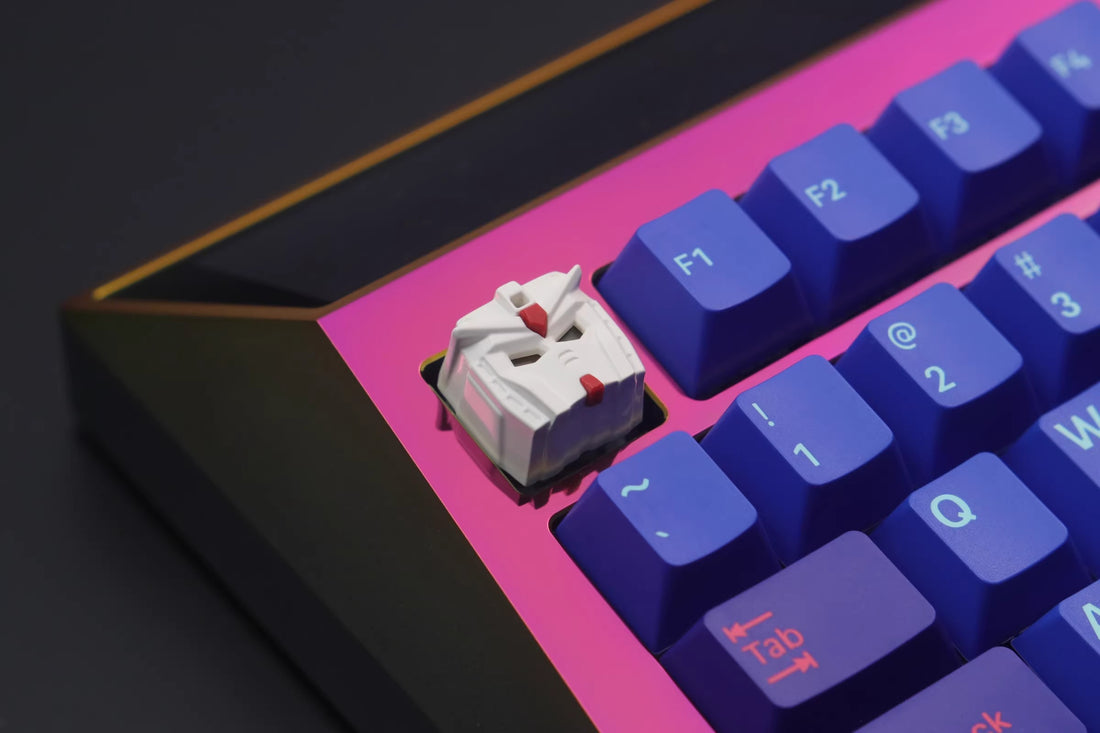 Mobile Suit Gundam， Aluminum alloy CNC personalized keycaps, metal anime decorative art keycaps