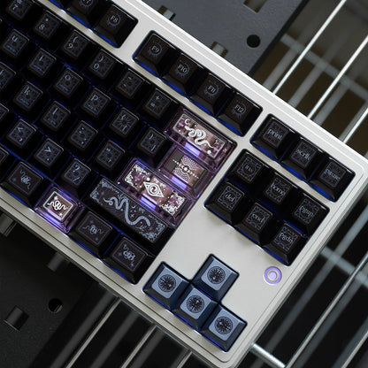 Original design set of dynamic snake theme keycaps, made of PBT material, highly personalized keycap set from the original factory, suitable for 61/64/68/75/84/87/104 key mechanical keyboards in anime and games