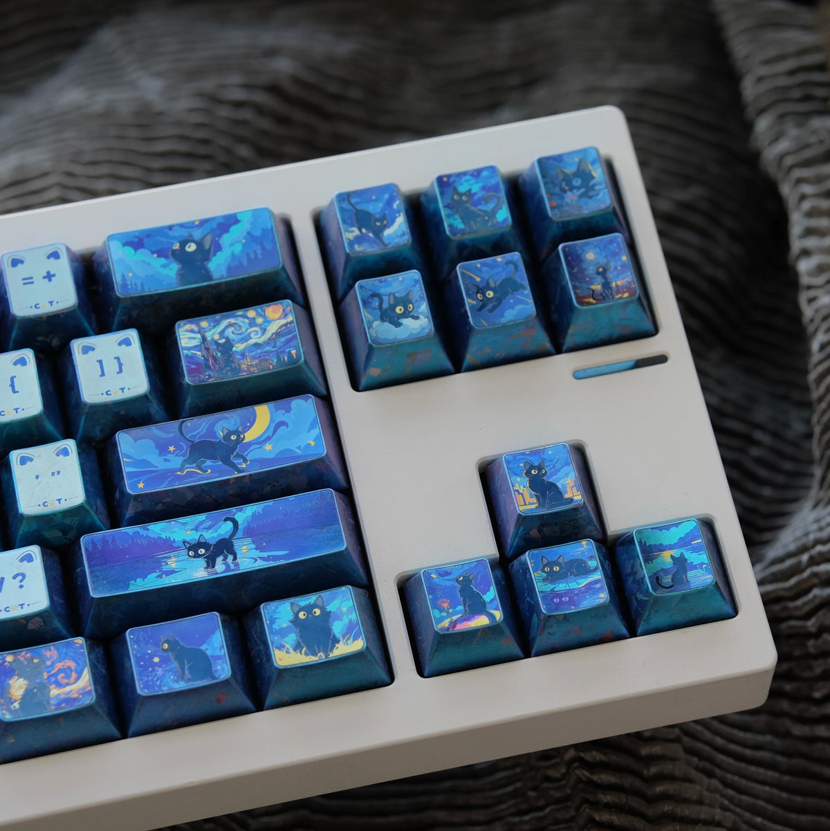 Starry Night Cat Series Set, Full Set of Titanium Alloy Personalized Keycaps, Cartoon anime and game cultural creative keycaps, mechanical keyboard decorative keycaps