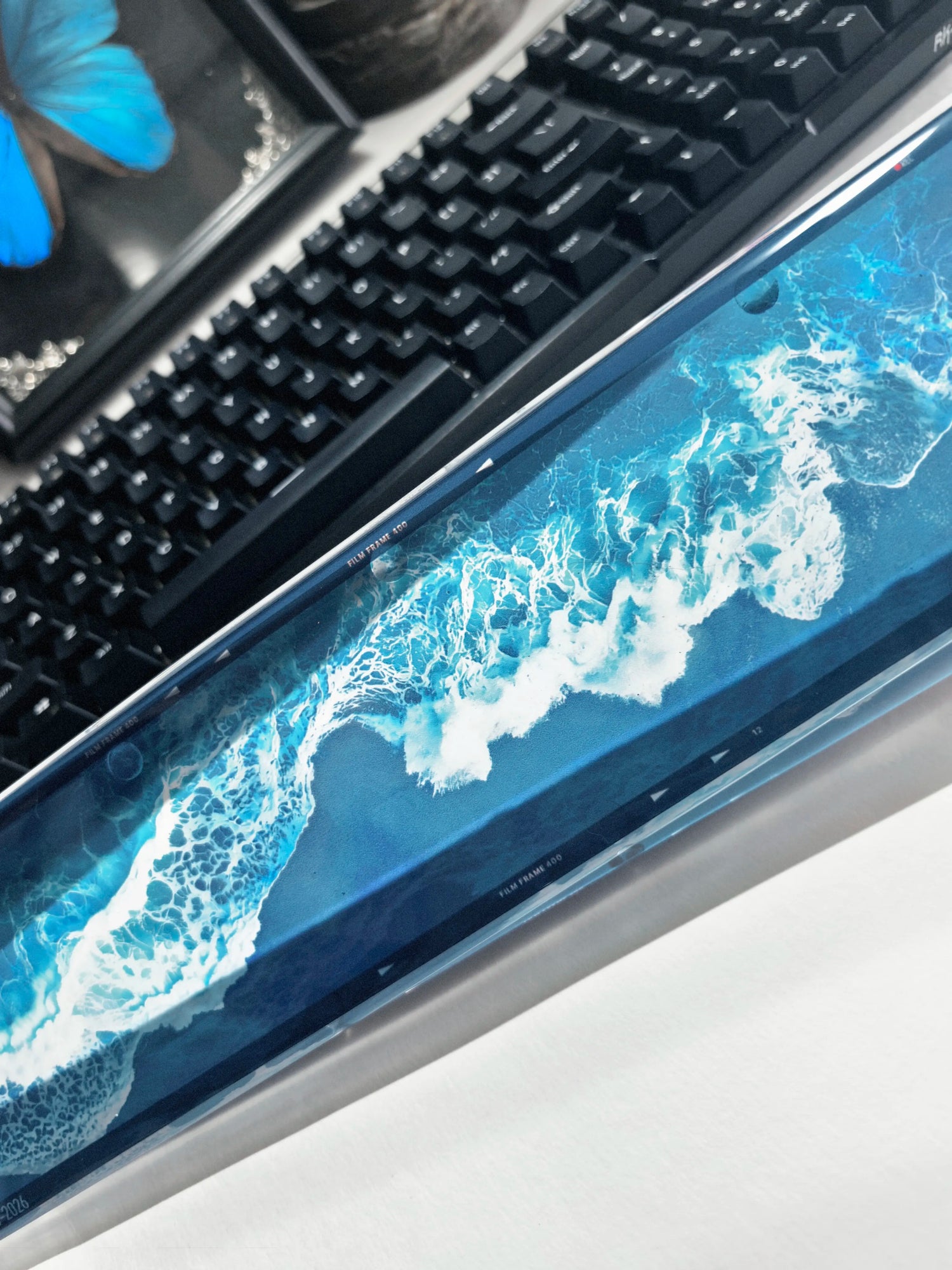 Multiple image options, film style, creative customization mechanical keyboard hand support Palm Rest，wrist rest, Keyboard Peripheral Accessories