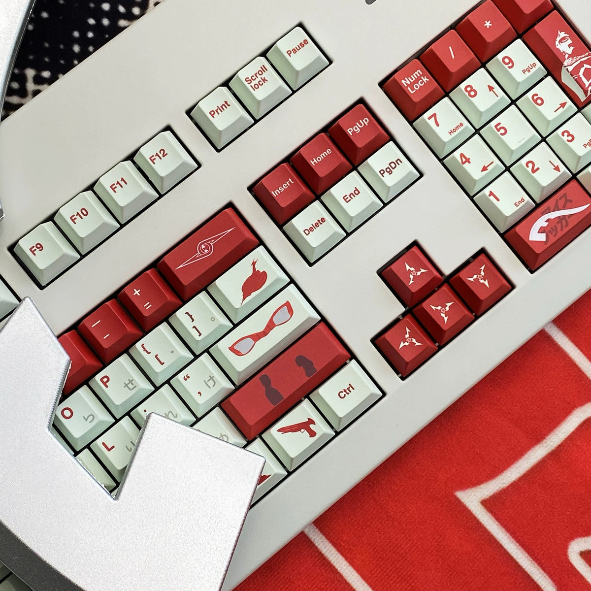 UltraSeven theme, PBT material, sublimation， Anime games Personalized keycap set, original factory height mechanical keyboard decorative keycap set，anime keycap set suitable for 61/64/68/75/84/87/104 Key Mechanical Keyboard