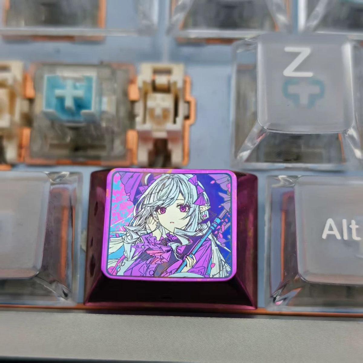 Zenless Zone Zero，Vivian Banshee 1.25 U titanium alloy metal personalized keycaps, anime and game character peripheral products, decorative keycaps.