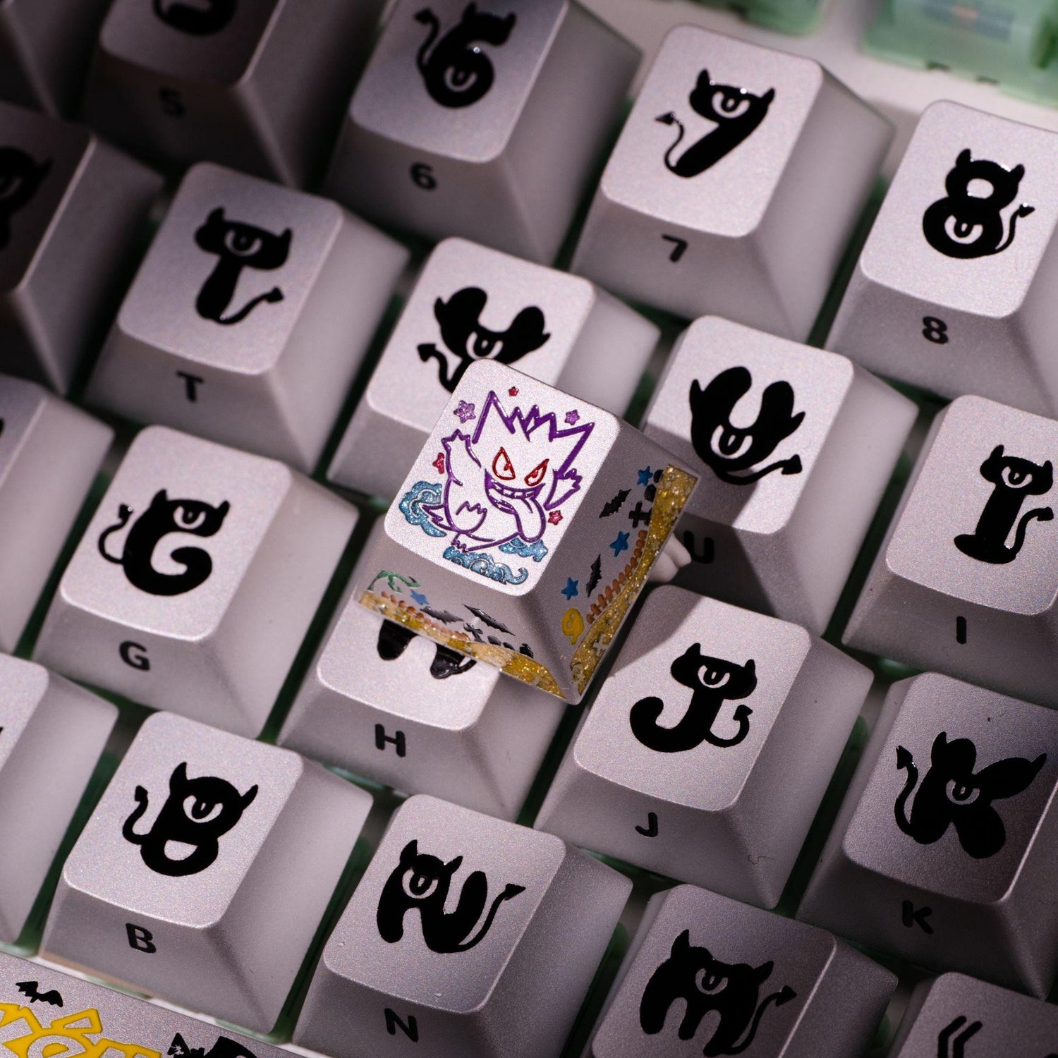 Pok é mon series, Gangar themed design, 17 key set, keycaps made of aluminum alloy material CNC integrated precision machining personalized keycaps, mechanical keyboard decorative keycaps