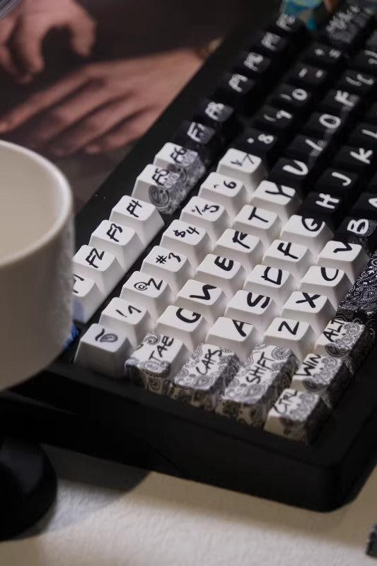 Paisley pattern, black and white dual color matching custom set personalized keycap series, PBT material, compatible with 61/64/68/75/84/87/104 mechanical keyboard keycap set