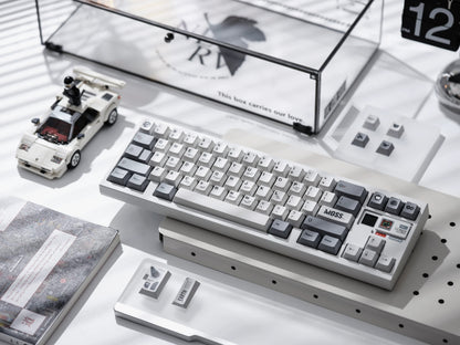 SPACE CRISIS  themed design, MOSS creative keycap set, PBT material personalized keycap set, mechanical keyboard replacement decorative keycaps, compatible with 61/64/68/75/84/87/104 key mechanical keyboard