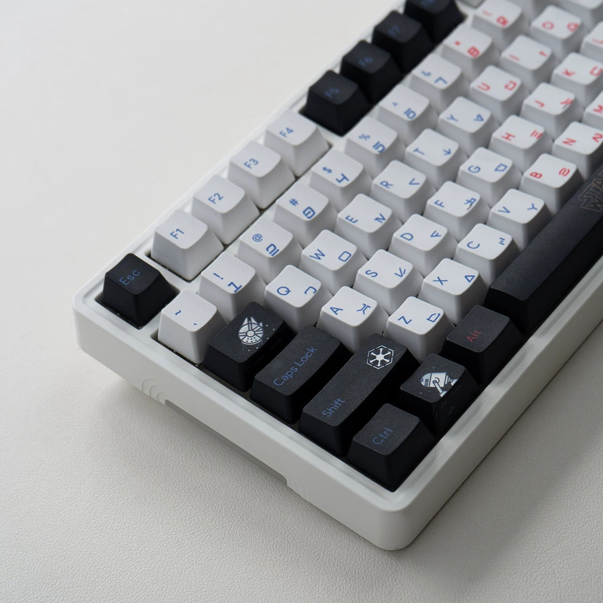 Star Wars Theme PBT Material, Science fiction movies, creative keycap designs for TV series, Mechanical Keyboard Replacement Keycap Set, suitable for 61/64/68/75/84/87/104 Key Mechanical Keyboard