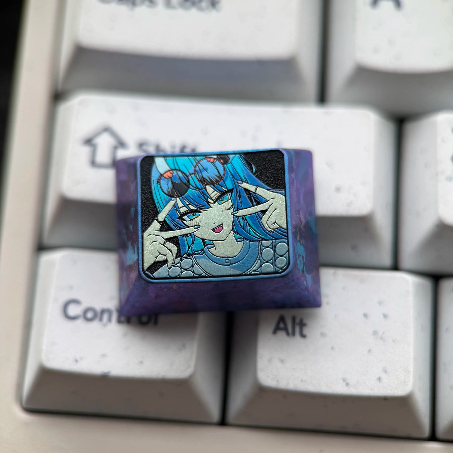 Hoshimachi Suisei Collection Titanium Mechanical Keyboard Keycaps 1.25U Series Customized Titanium Alloy Personalized Decorative Keycaps