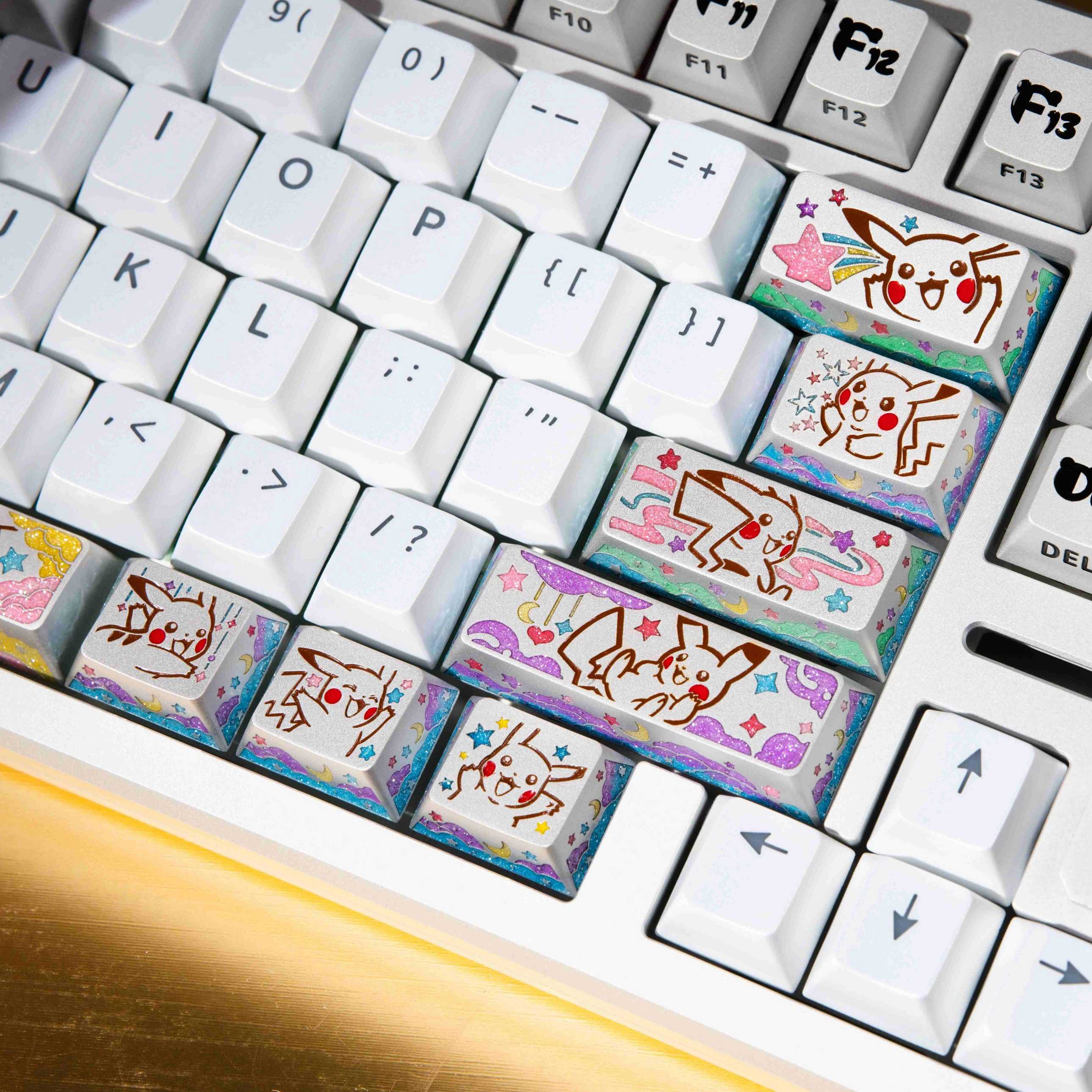 Pok é mon series, Pikachu themed design, keycaps made of aluminum alloy material CNC integrated precision machining personalized keycaps, mechanical keyboard decorative keycaps
